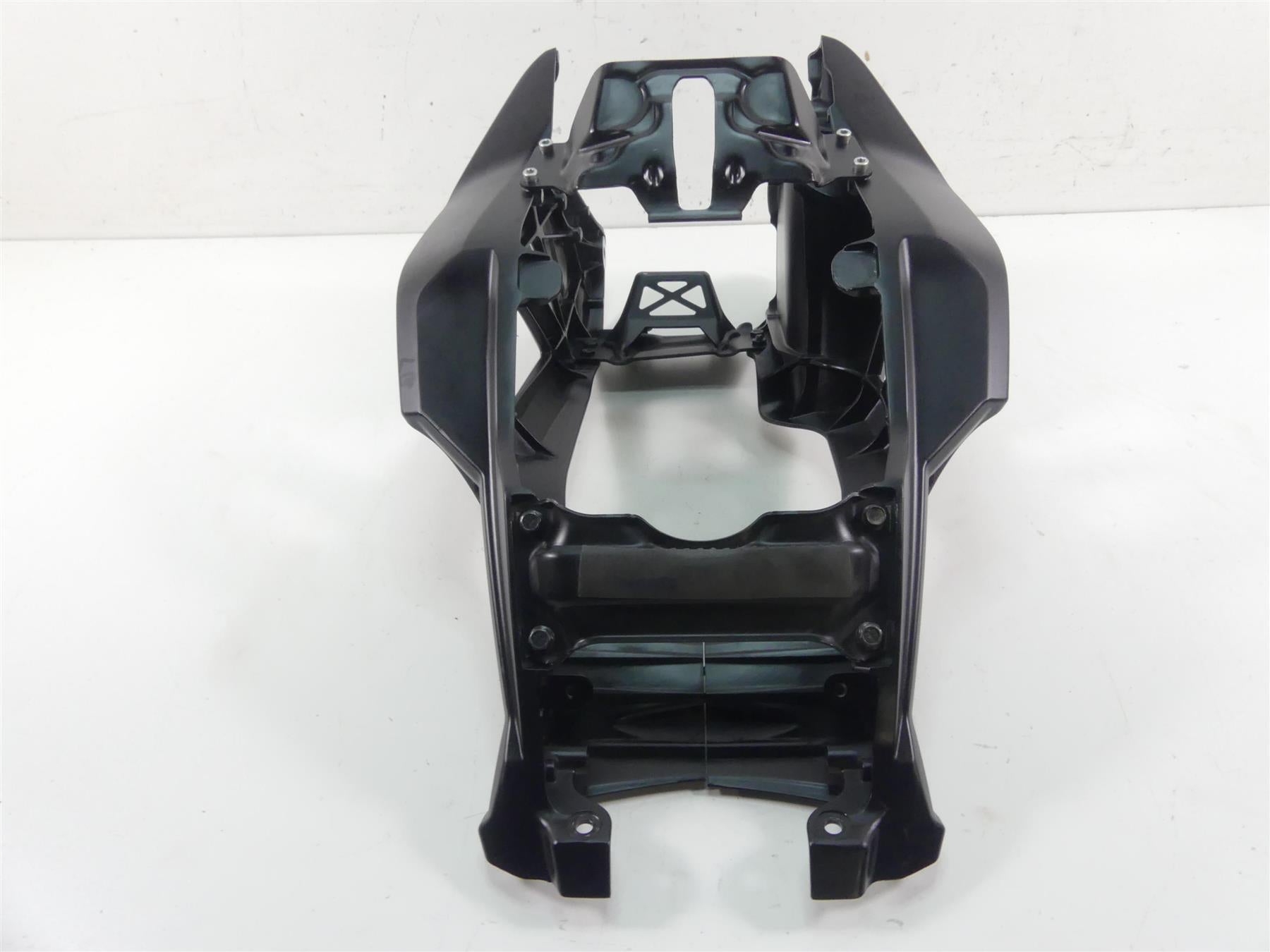 2022 Indian FTR1200 S Left Right Sub & Mid Frame Chassis Set 5141989 5141990 {{ shop.shopifyCountryName }} - Mototech271
