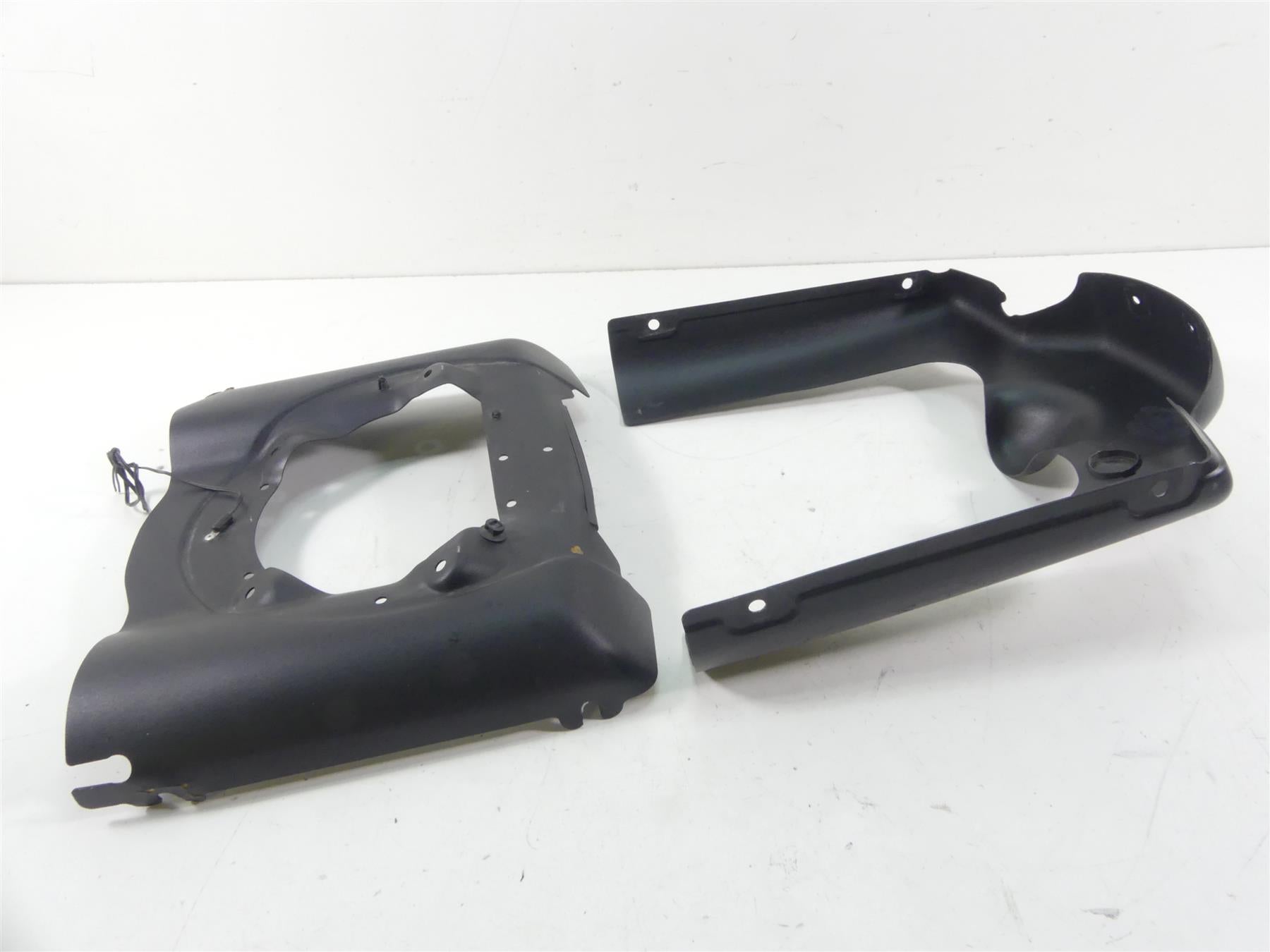 2016 Indian Chief Dark Horse Upper Fork Headlight Cover Fairing 5257499 5257500 {{ shop.shopifyCountryName }} - Mototech271