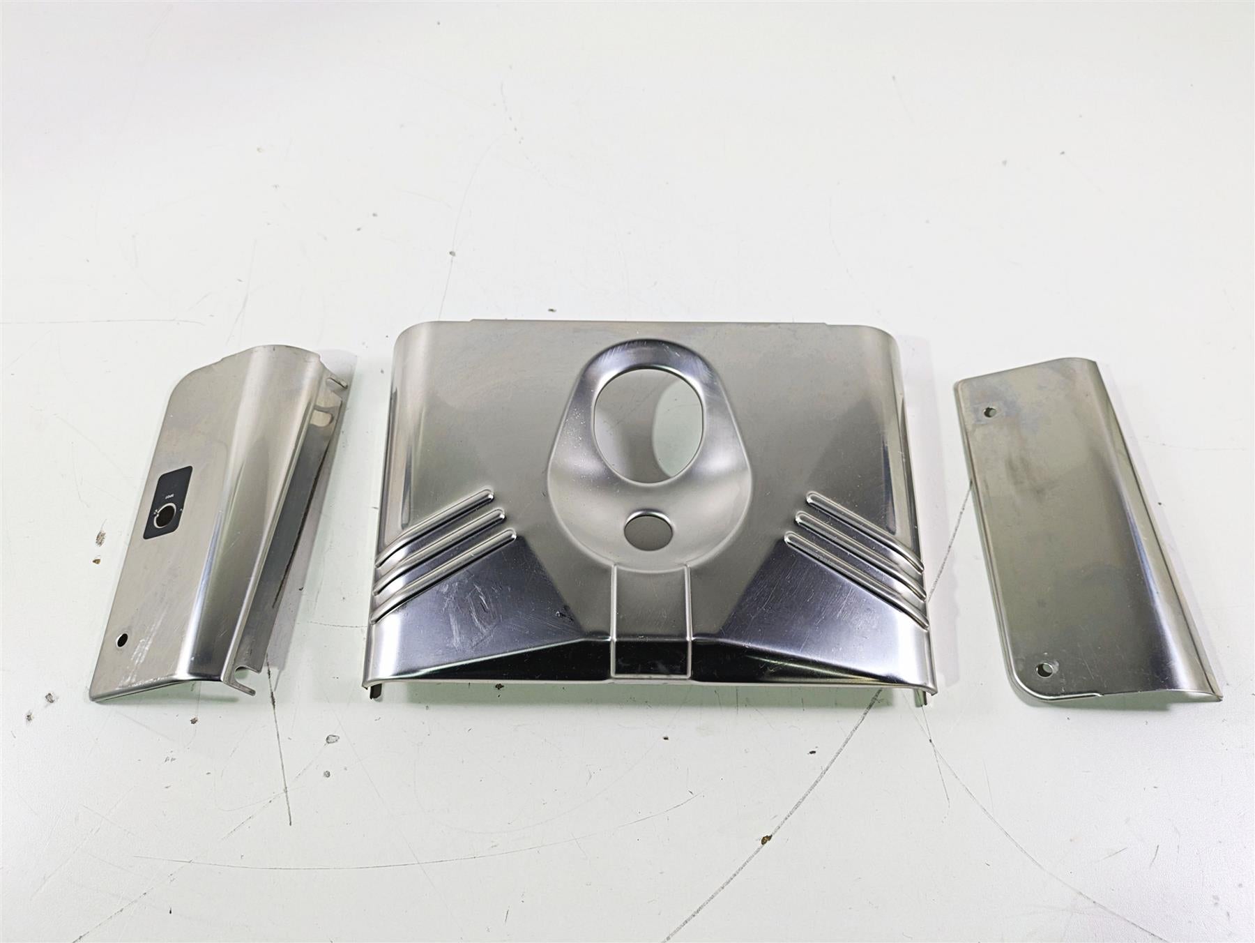 2004 Harley Softail FLSTF Fat Boy Headlight Fork Tube Cover Set 67808-86 {{ shop.shopifyCountryName }} - Mototech271