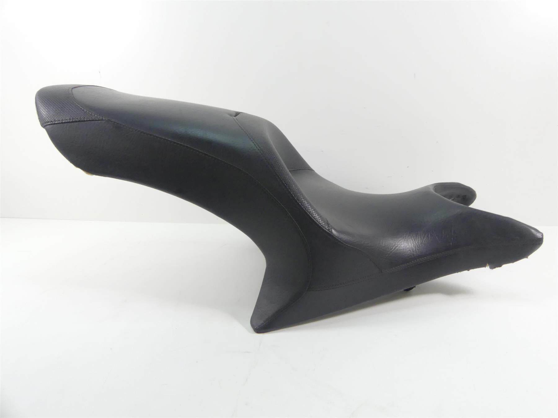 2015 Victory Cross Country 8 Ball Duo 2-Up Seat Saddle 5438107