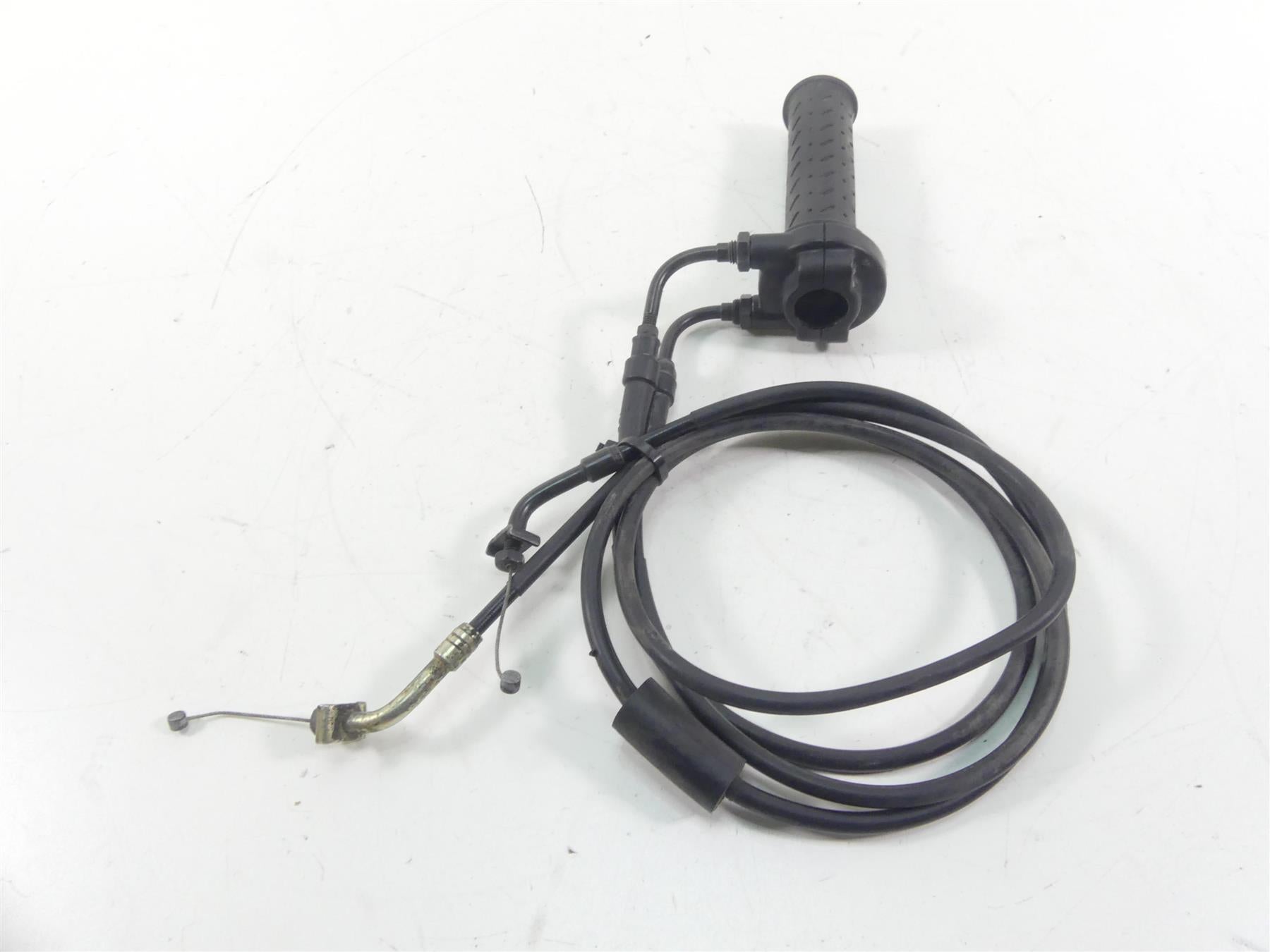 2014 Moto Guzzi Griso 1200 SE 8V Throttle Hand Grip Cable Set GU05603331 {{ shop.shopifyCountryName }} - Mototech271