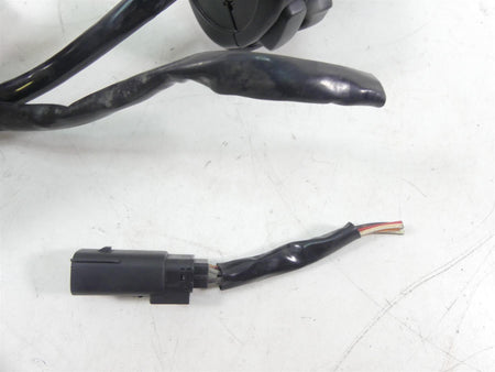 2013 Harley VRSCF Muscle V-Rod Right Start Stop Control Switch - Read 71684-06A {{ shop.shopifyCountryName }} - Mototech271