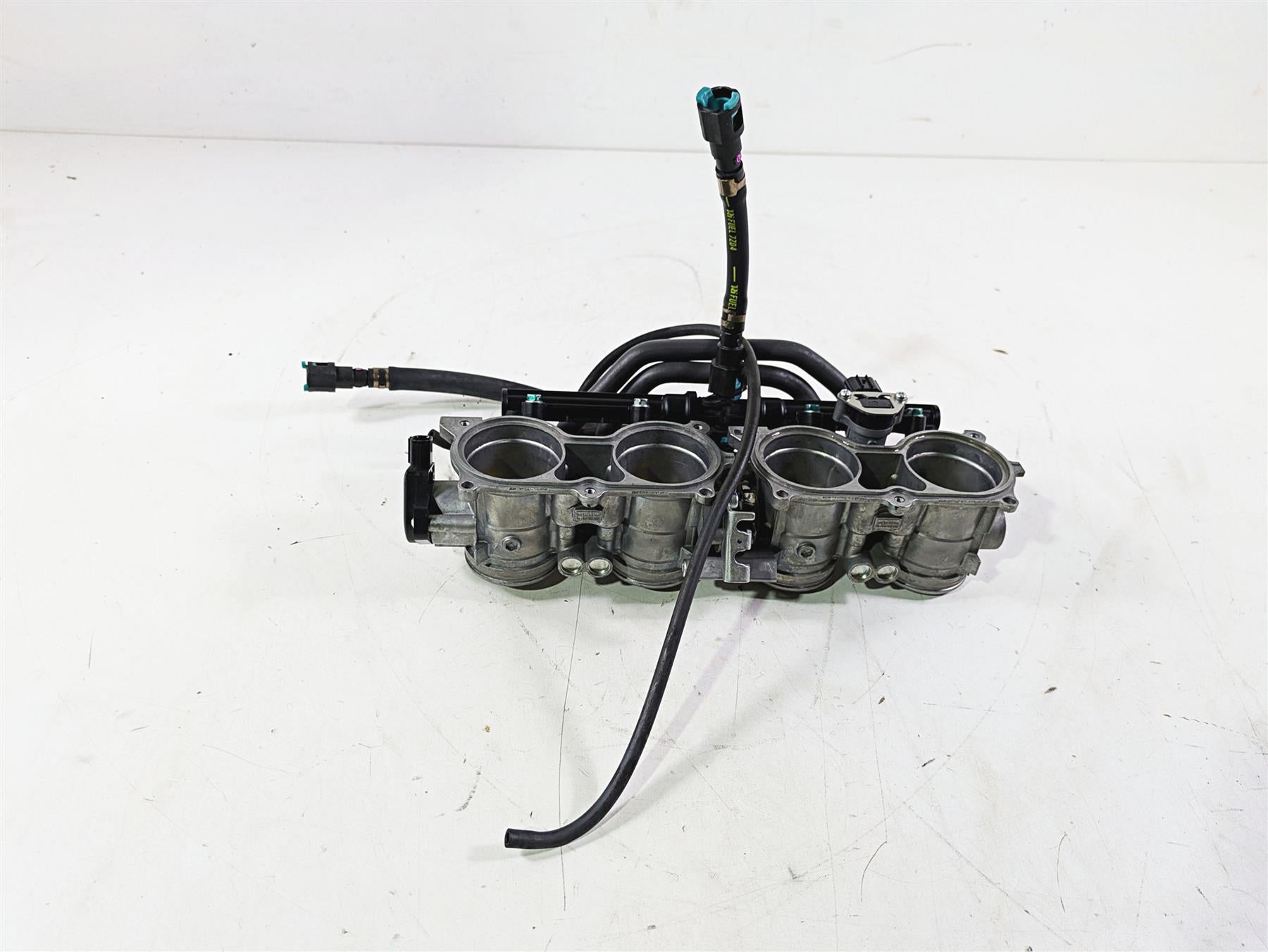 2008 Honda CBR1000RR SC59 Throttle Body Fuel Injectors 16400-MFL-671 {{ shop.shopifyCountryName }} - Mototech271