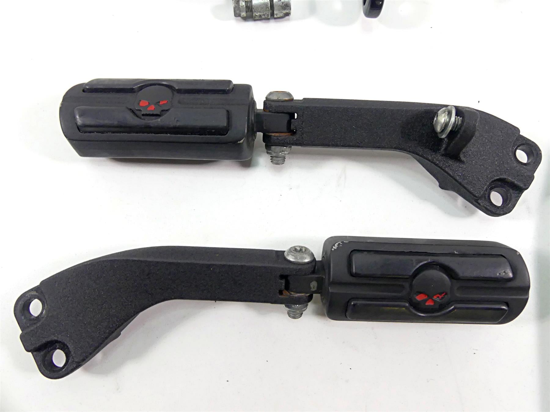 2014 Harley FXDL Dyna Low Rider Front Black Forward Foot Control Set 50500279 {{ shop.shopifyCountryName }} - Mototech271