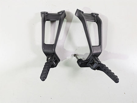 2018 KTM 1290 Super Duke R Rear Passenger Footpeg Set 6130304800033S {{ shop.shopifyCountryName }} - Mototech271