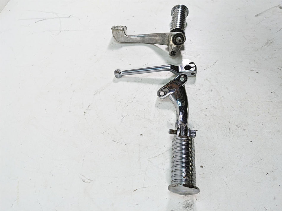 1994 Harley Sportster XLH883 XL883 Left Right Front Foot Peg Pedal Set 50951-90 {{ shop.shopifyCountryName }} - Mototech271