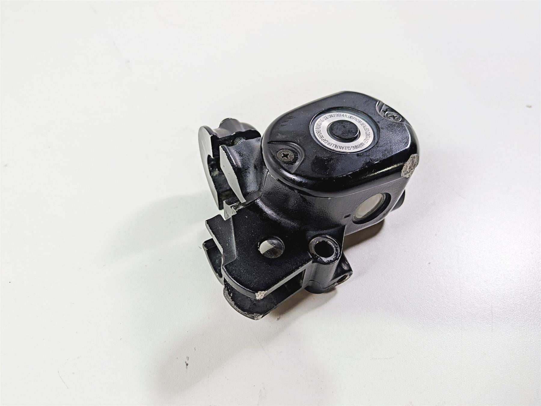2009 Harley XR1200 Sportster Front Brake Master Cylinder 5/8" 42941-08 {{ shop.shopifyCountryName }} - Mototech271