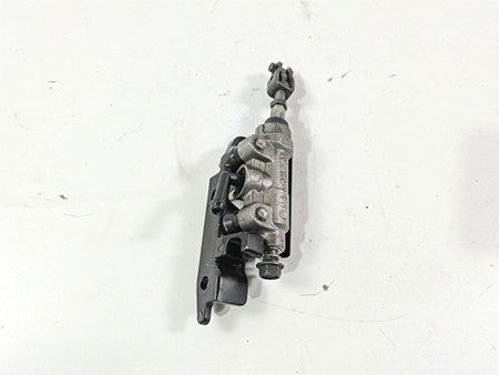 2008 Yamaha XVS1300 V-Star Tourer Rear Brake Master Cylinder 1/2 3D8-2583V-00-00 {{ shop.shopifyCountryName }} - Mototech271