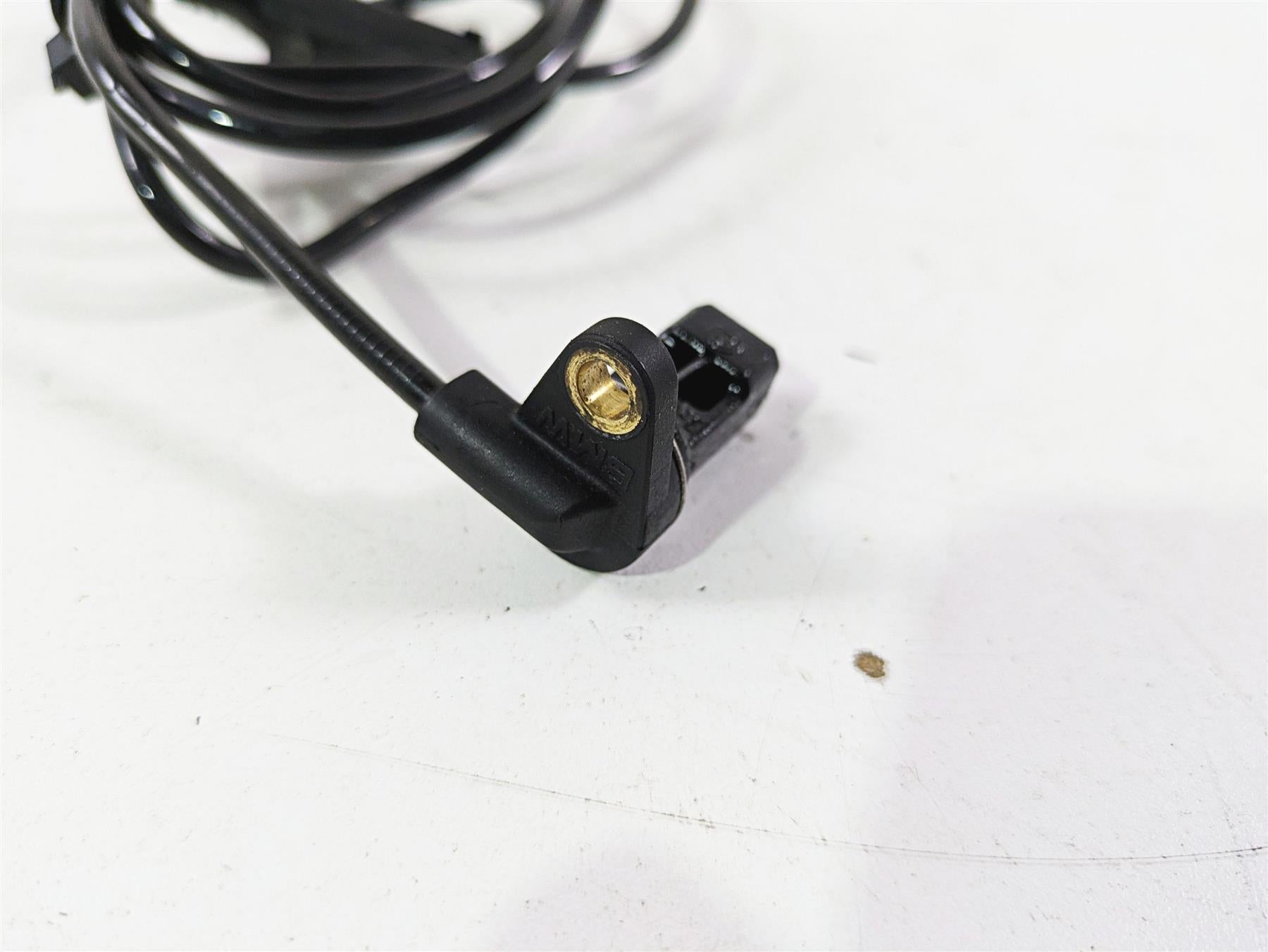 2009 BMW R1200RT K26 Rear Wheel Speed Abs Brake Sensor 34527677824 {{ shop.shopifyCountryName }} - Mototech271