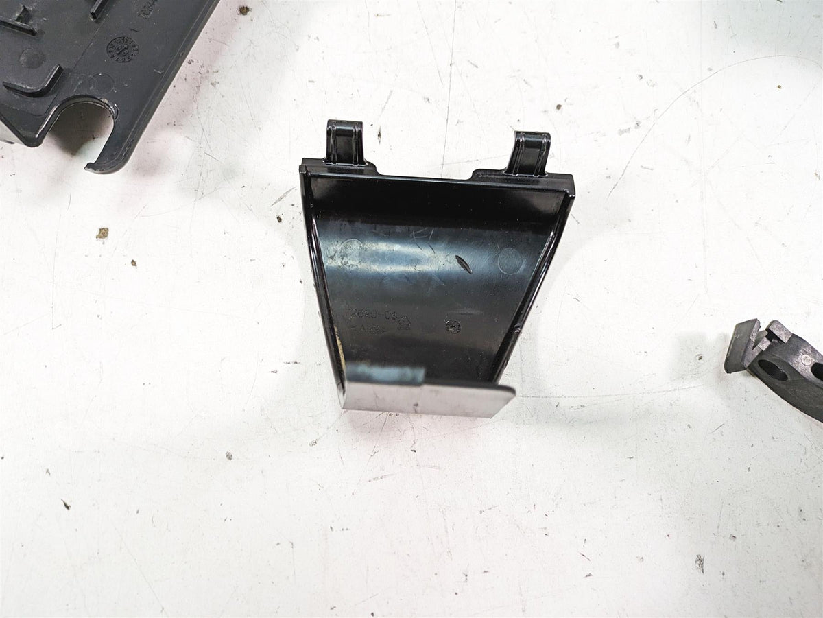2008 Harley FLHTCU Electra Glide Plastic Battery Electrical Carrier Set 70348-08 {{ shop.shopifyCountryName }} - Mototech271