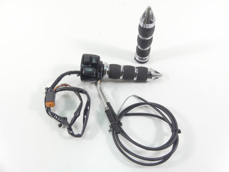 2006 Harley Sportster XL1200 Custom Right Control Switch +Throttle 71589-96B {{ shop.shopifyCountryName }} - Mototech271