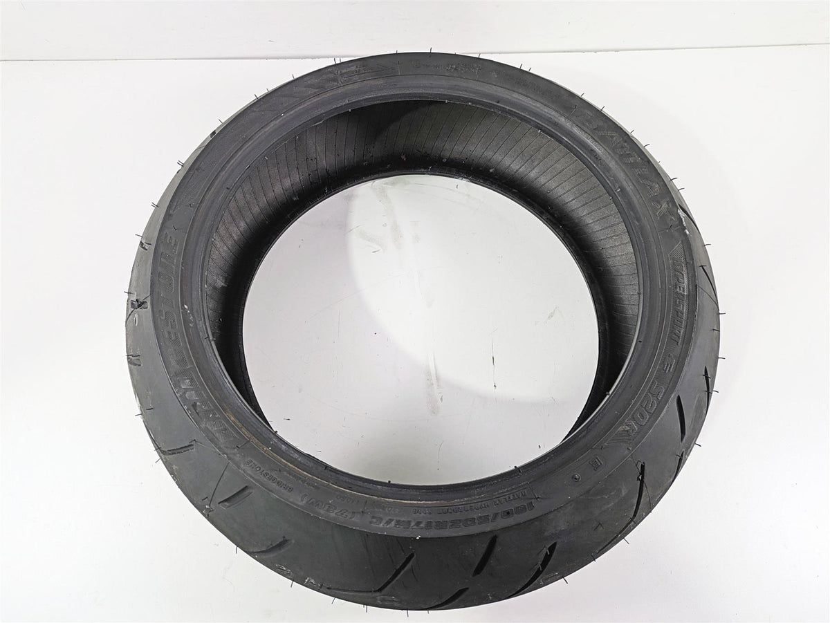 Used Rear Motorcycle Tire Bridgestone Battlax Hypersport S20 R 190/50ZR17 49miles Only {{ shop.shopifyCountryName }} - Mototech271