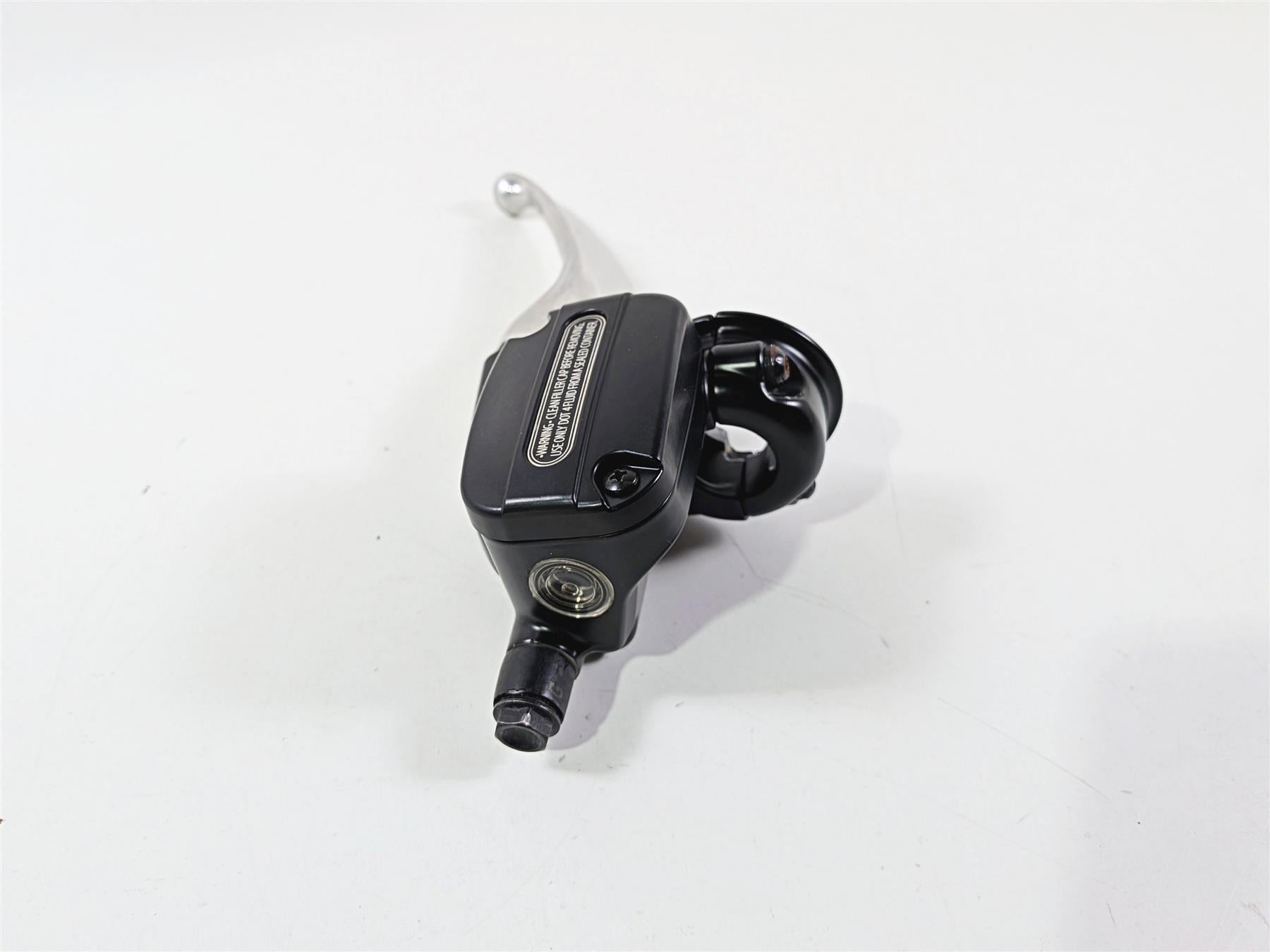 2018 Harley Touring FLHTCU Electra Glide Front Brake Master Cylinder 44551-08F-Mototech271