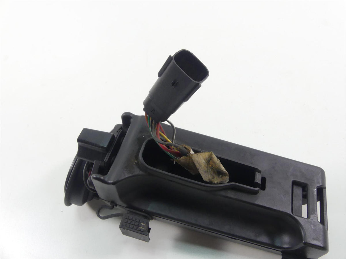 2019 Harley Softail FLSB Sport Glide Horn & The Wiring Box 69201654 {{ shop.shopifyCountryName }} - Mototech271