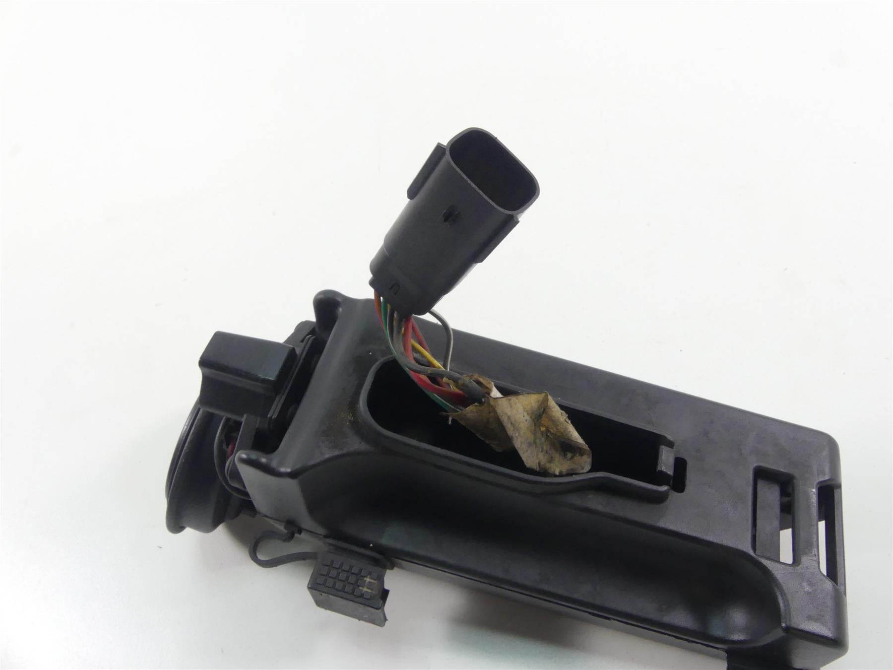 2019 Harley Softail FLSB Sport Glide Horn & The Wiring Box 69201654 {{ shop.shopifyCountryName }} - Mototech271