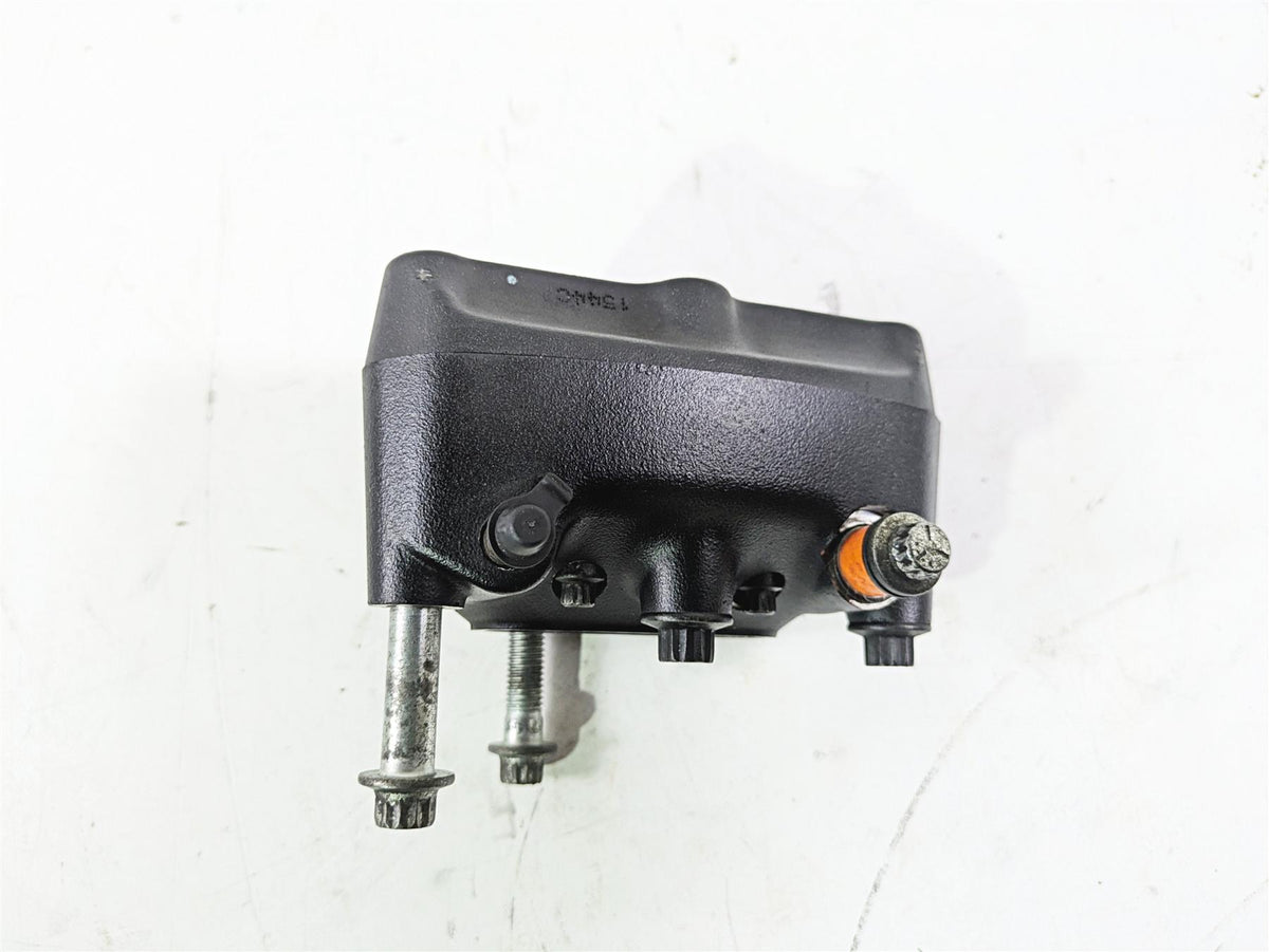2004 Harley FLSTCI Softail Heritage Front Brake Caliper 44046-00D {{ shop.shopifyCountryName }} - Mototech271