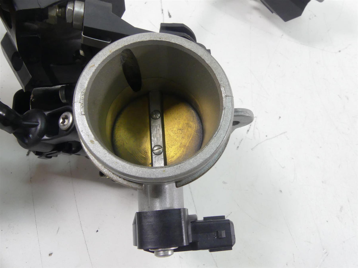 2008 BMW R1200GS K25 Bing Throttle Body Set & Cables 13547672731 13547672732 {{ shop.shopifyCountryName }} - Mototech271