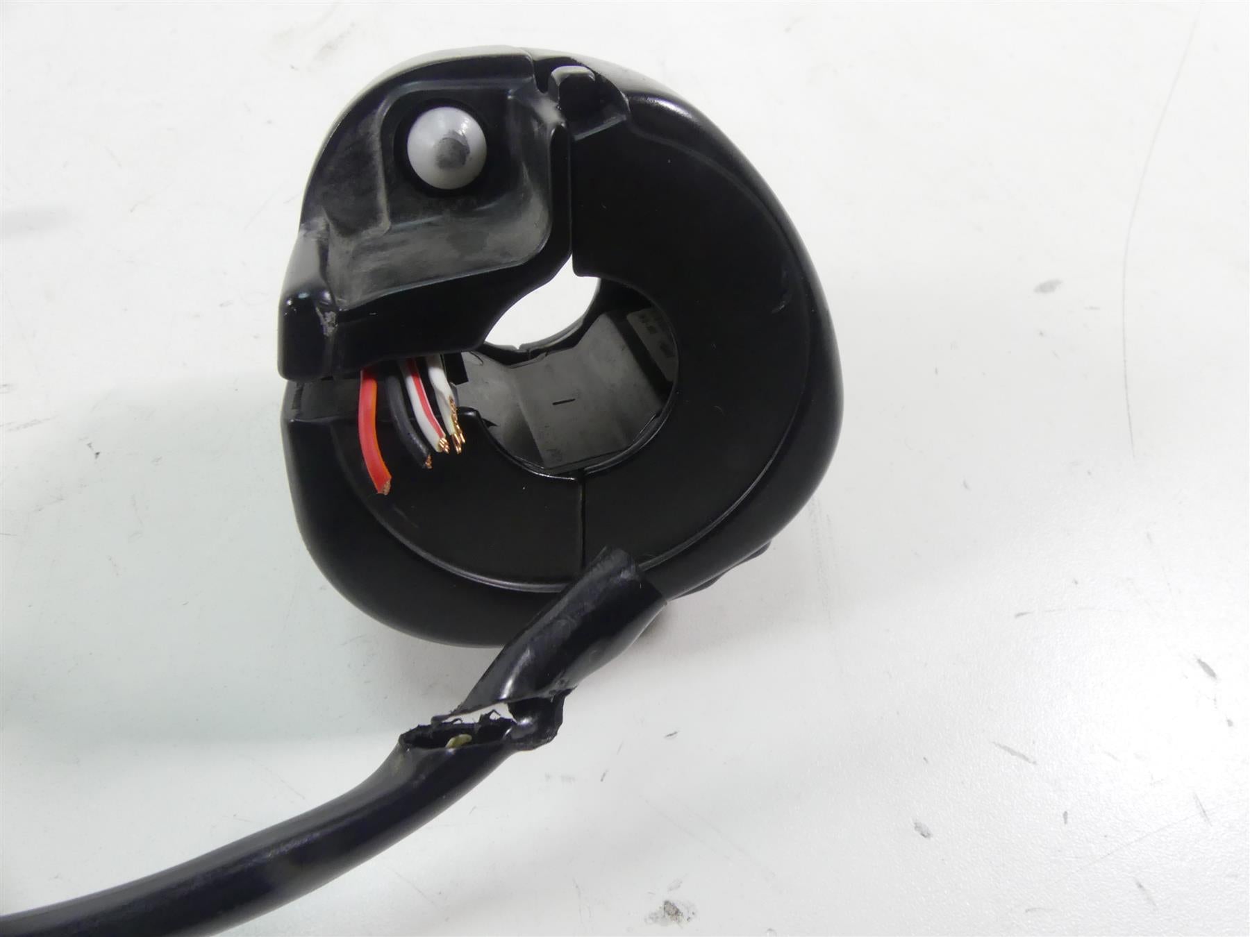 2018 Harley FLHC Softail Heritage Right Hand Control Switch - Read 71500462 {{ shop.shopifyCountryName }} - Mototech271