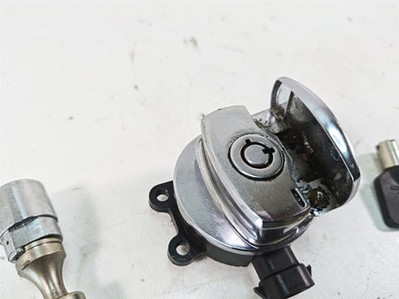 2013 Harley Softail FLSTC Heritage Classic Ignition Switch Key Lock Set 71400076 {{ shop.shopifyCountryName }} - Mototech271