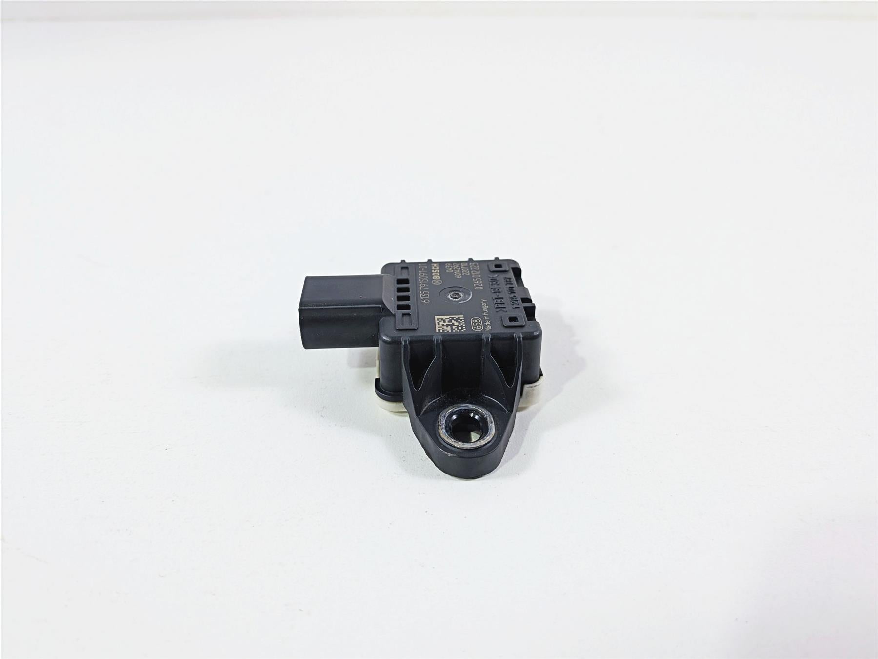 2023 BMW R nineT Scrambler K23 Bosch Lean Angle Fall Speed Sensor 61357915091 {{ shop.shopifyCountryName }} - Mototech271