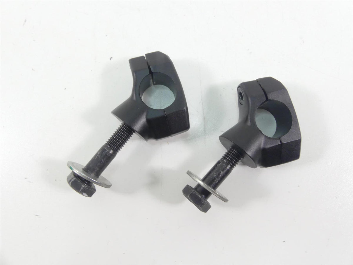 2015 Victory Cross Country Tour Handlebar Holder Riser Set 5139570 {{ shop.shopifyCountryName }} - Mototech271