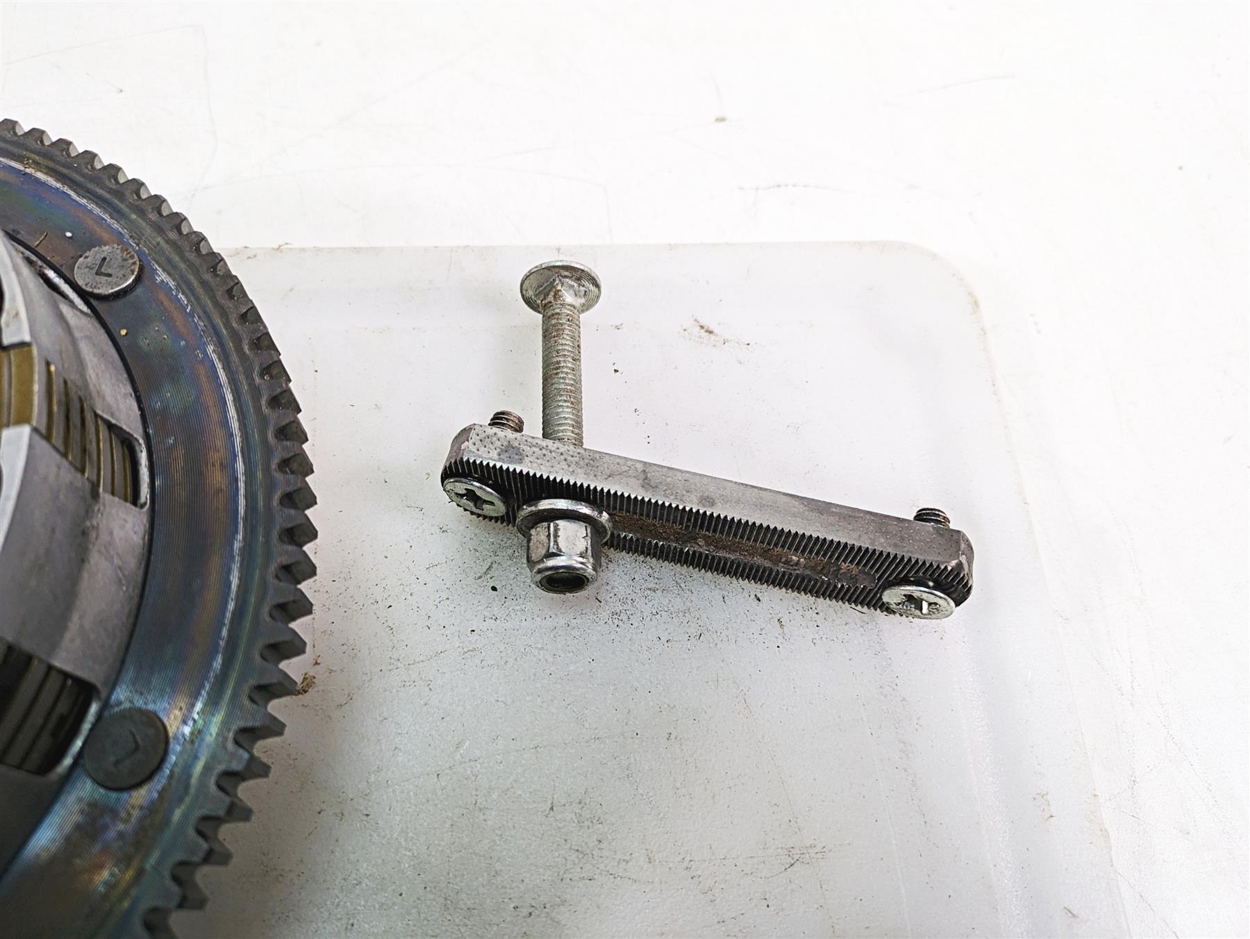1999 Harley Touring FLHTC Electra Glide Primary Drive Clutch Set 37707-98A {{ shop.shopifyCountryName }} - Mototech271