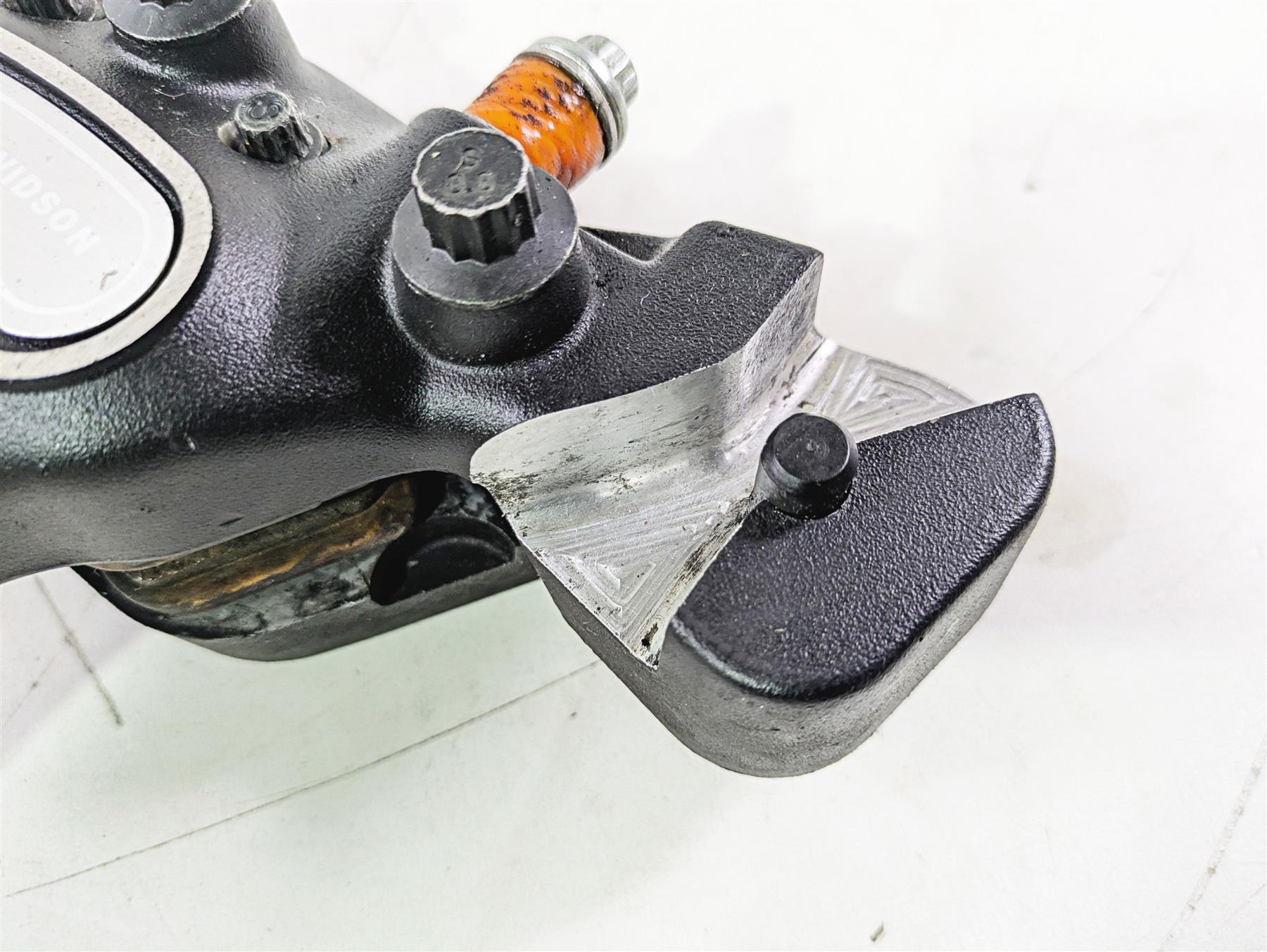 2004 Harley Softail FLSTF Fat Boy Rear Brake Caliper 44016-00D {{ shop.shopifyCountryName }} - Mototech271