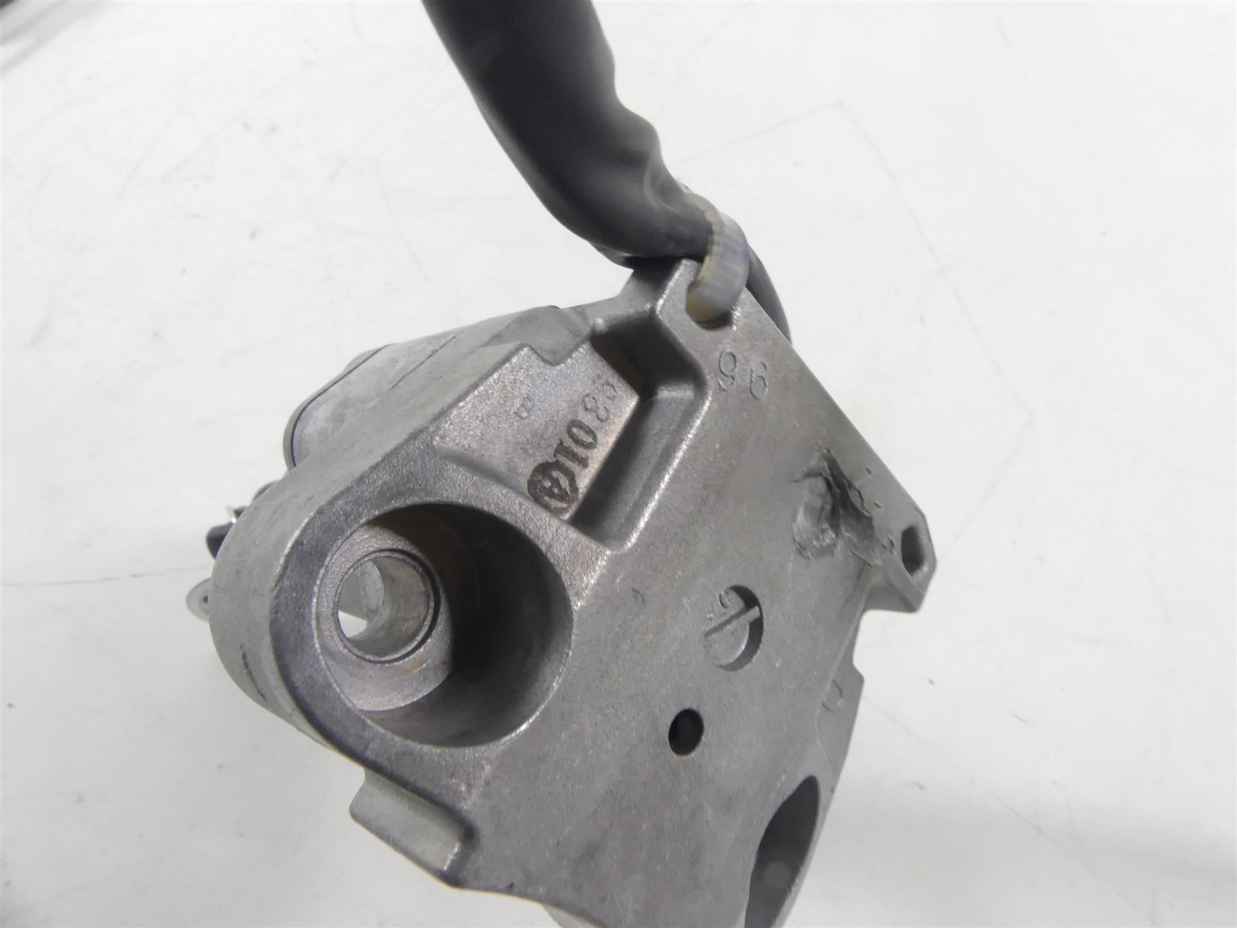 2020 Suzuki GSX1300 R Hayabusa Ignition Switch Key Lock Set - Read 37100-15850 {{ shop.shopifyCountryName }} - Mototech271