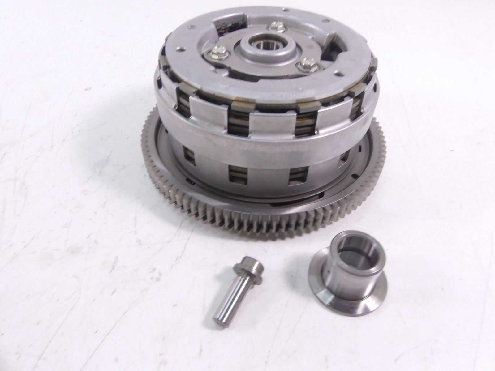 2018 BMW K1600 Bagger Clutch Pressure Plate Friction Disc Housing Set 2121772274 {{ shop.shopifyCountryName }} - Mototech271