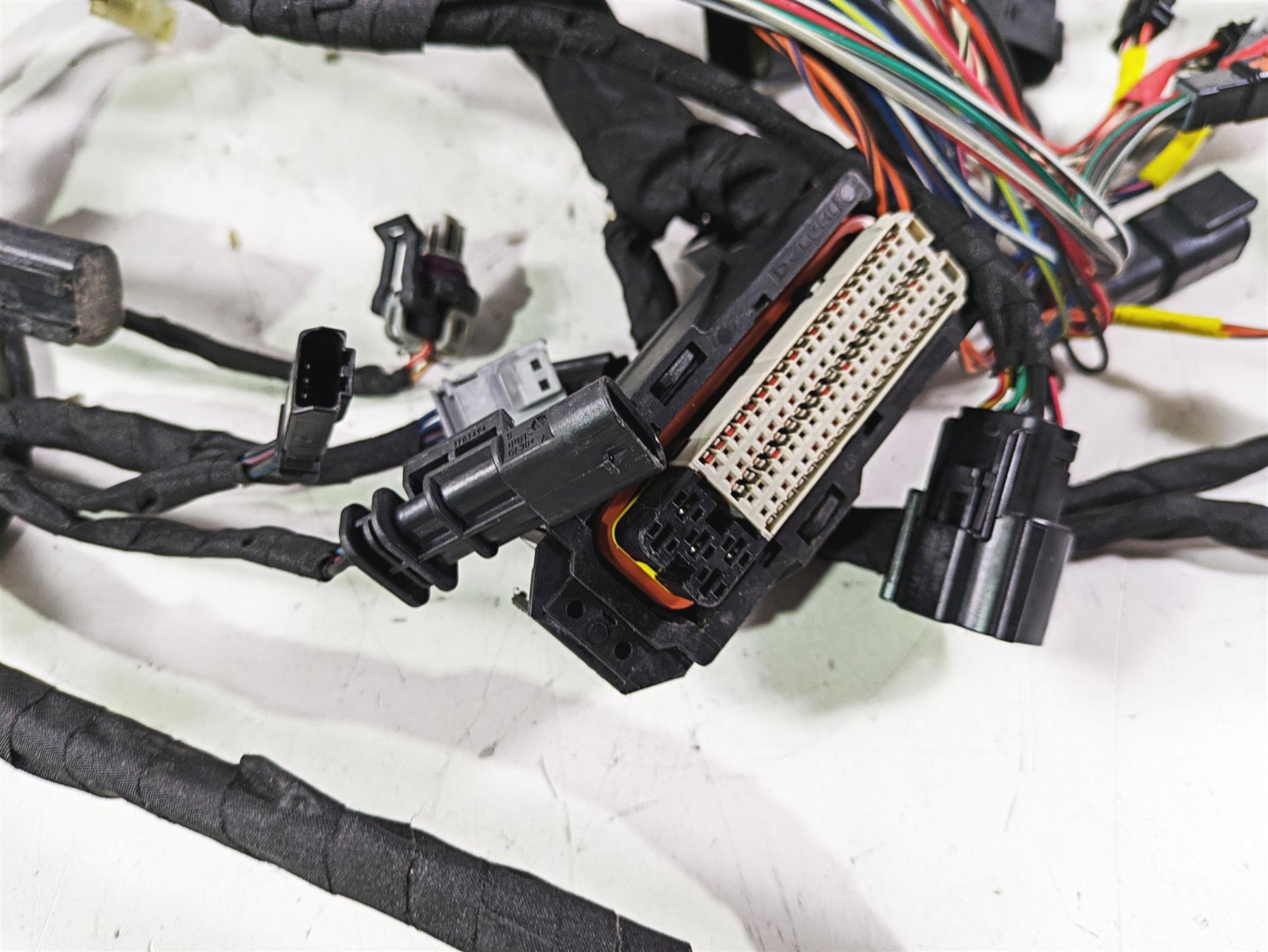 2021 Harley Softail FLSL Slim Complete Wiring Harness Non Abs -Read 69202198 {{ shop.shopifyCountryName }} - Mototech271