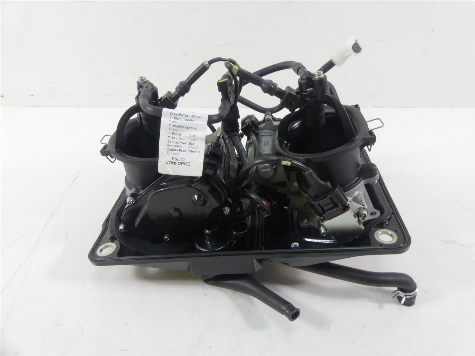 2020 Ducati Panigale V2 Mikuni Throttle Body Bodies Fuel Injection Set 28241121A {{ shop.shopifyCountryName }} - Mototech271