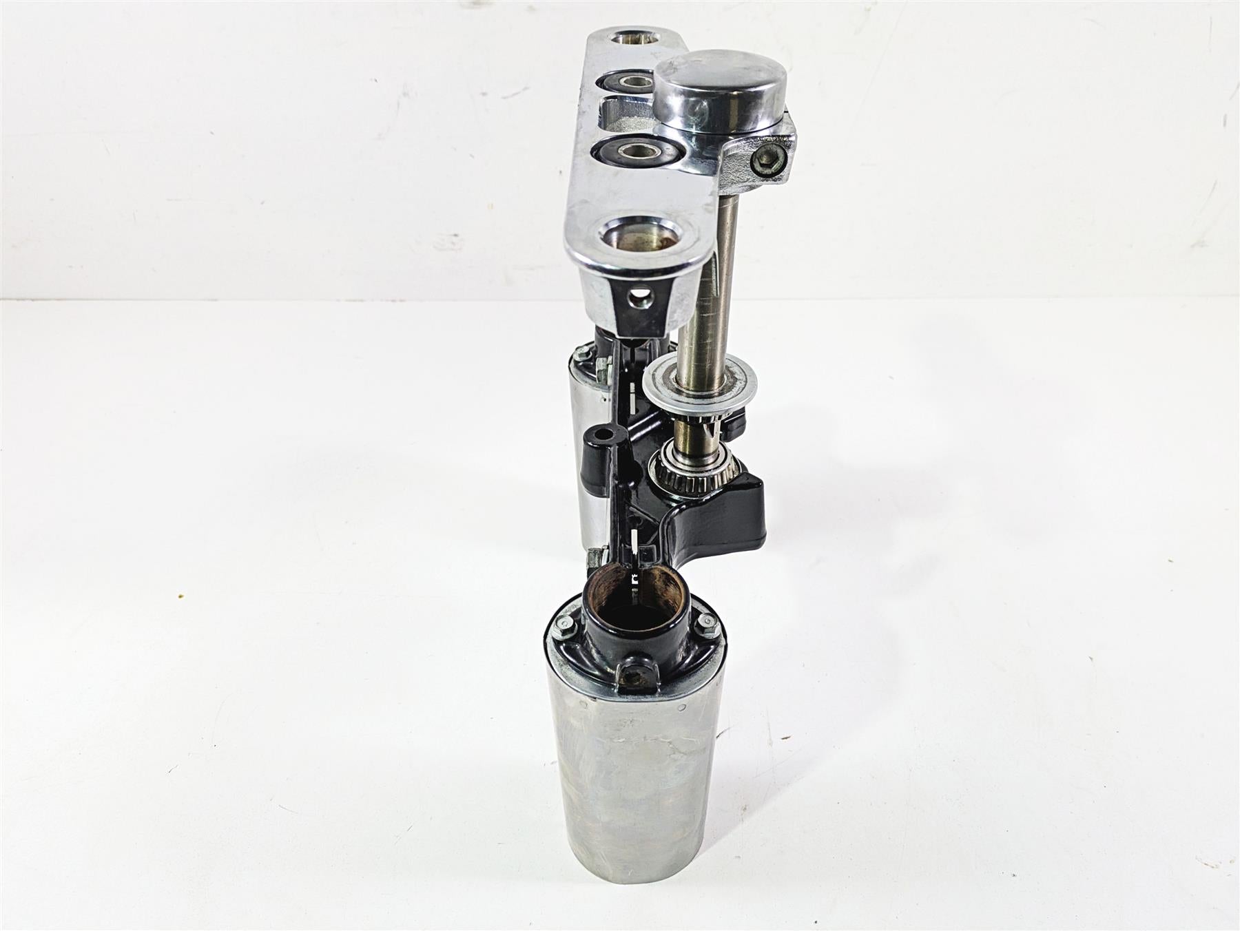2014 Harley FLS Softail Slim Upper & Lower Triple Tree Set 45605-00A 45456-86B {{ shop.shopifyCountryName }} - Mototech271