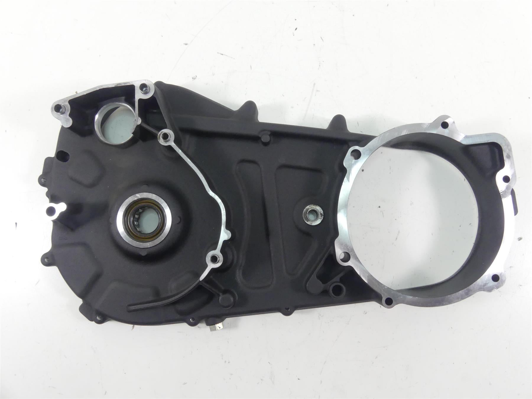 2018 Harley Softail FXBB Street Bob Inner Primary Drive Clutch Cover 36500099 {{ shop.shopifyCountryName }} - Mototech271