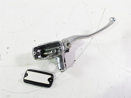 2002 Honda V-Twin VTX1800 C Front Brake Master Cylinder 45510-MZ0-A41 {{ shop.shopifyCountryName }} - Mototech271