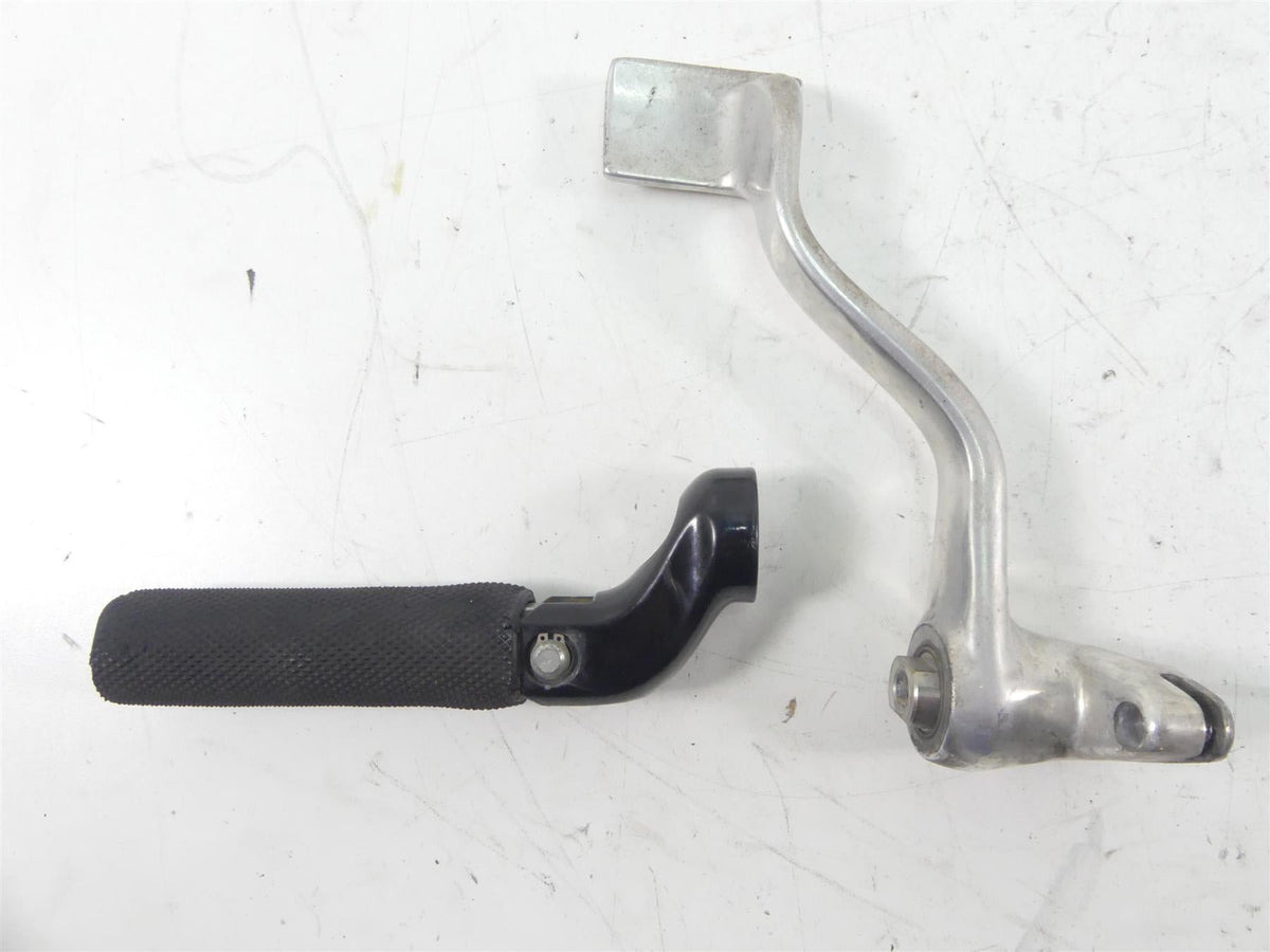 2013 Harley VRSCDX Night Rod Special Right Front Footpeg Brake Pedal 44738-06 {{ shop.shopifyCountryName }} - Mototech271