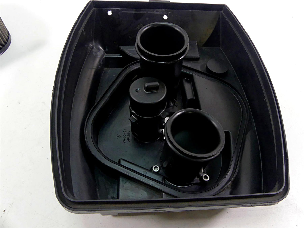 2005 Harley VRSCSE CVO V-Rod Air Box Cleaner Breather Filter - Read 29434-03B {{ shop.shopifyCountryName }} - Mototech271