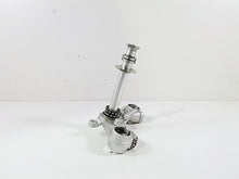 Load image into Gallery viewer, 2018 BMW R nineT Urban GS K33 Lower Triple Tree Steering Clamp 31428560399
