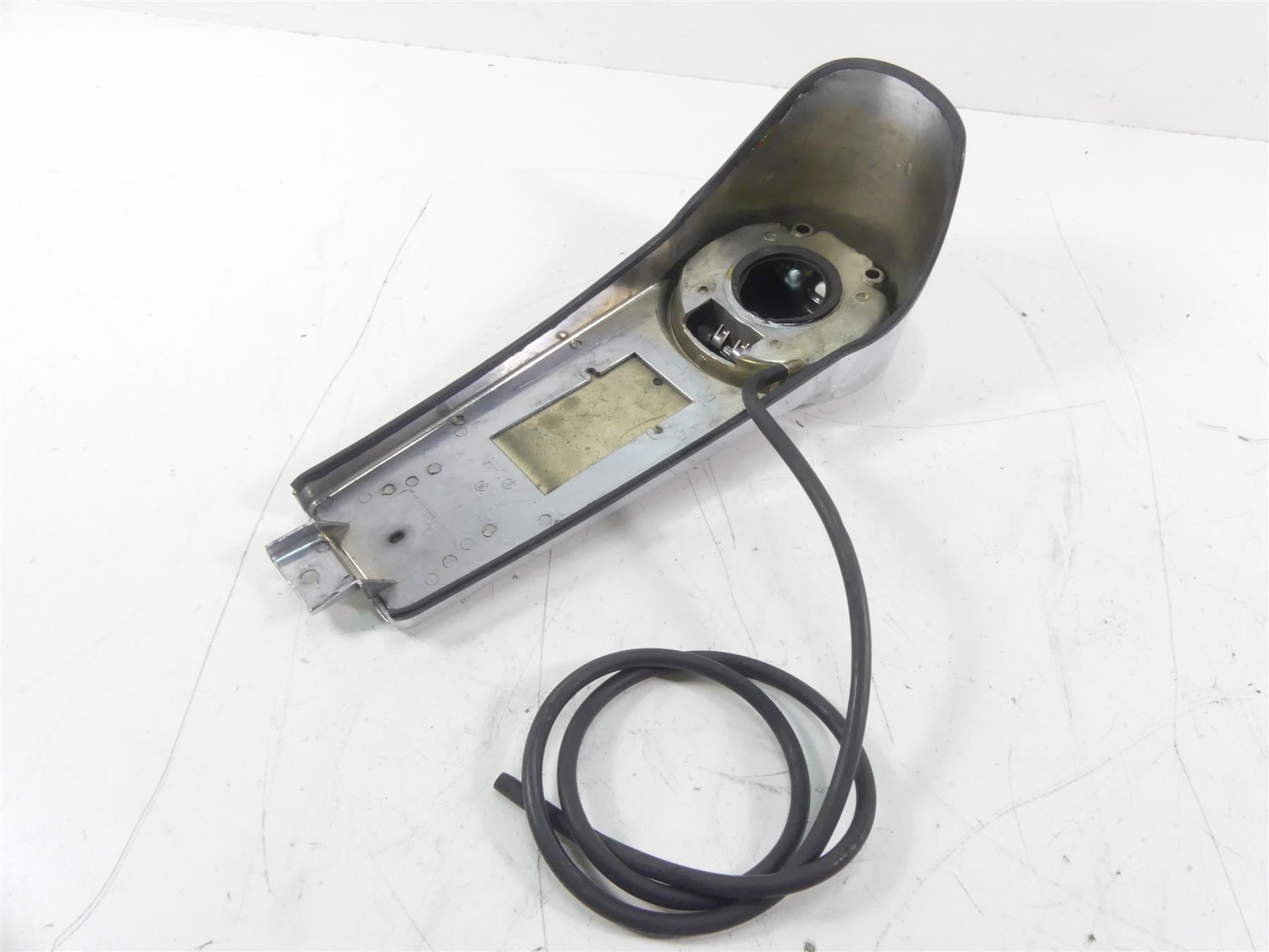 1998 Harley Touring FLHTC Electra Glide Tank Dash Cover Console 61270-98 {{ shop.shopifyCountryName }} - Mototech271
