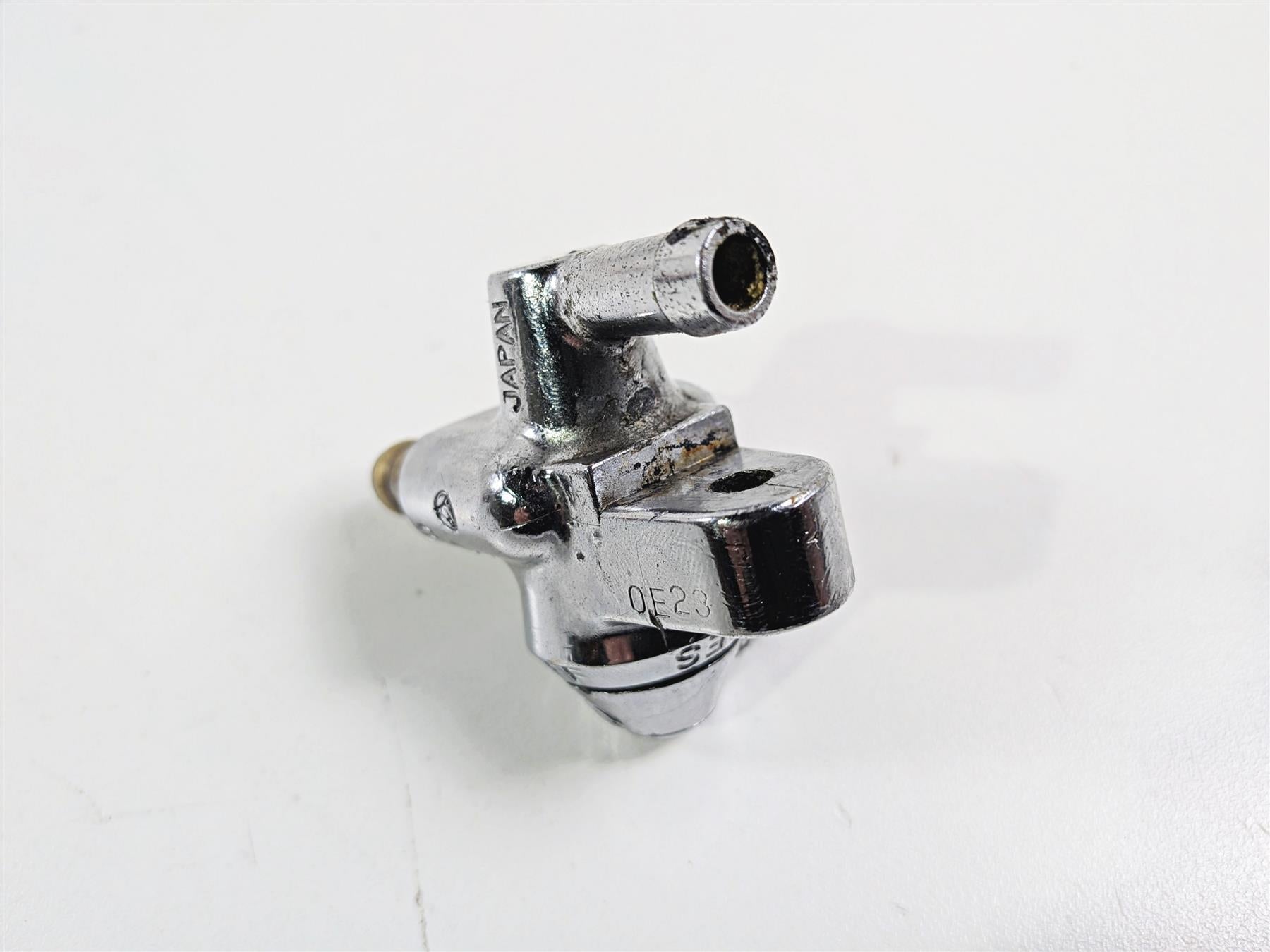 2001 Suzuki VZ800 Marauder Chrome Fuel Gas Petcock 44300-38B13 {{ shop.shopifyCountryName }} - Mototech271