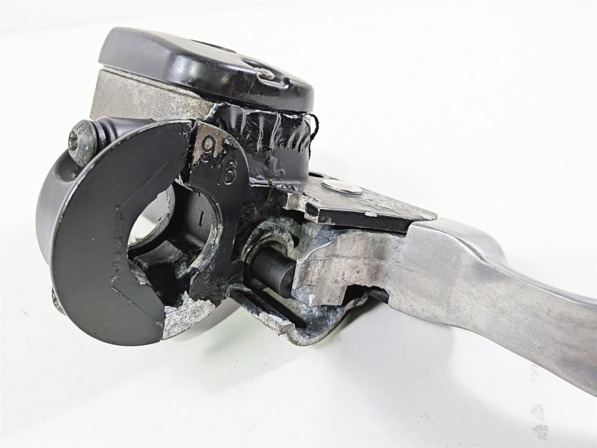 2012 Harley Softail FLSTF Fat Boy Front Brake Master Cylinder 9/16 45029-11D {{ shop.shopifyCountryName }} - Mototech271