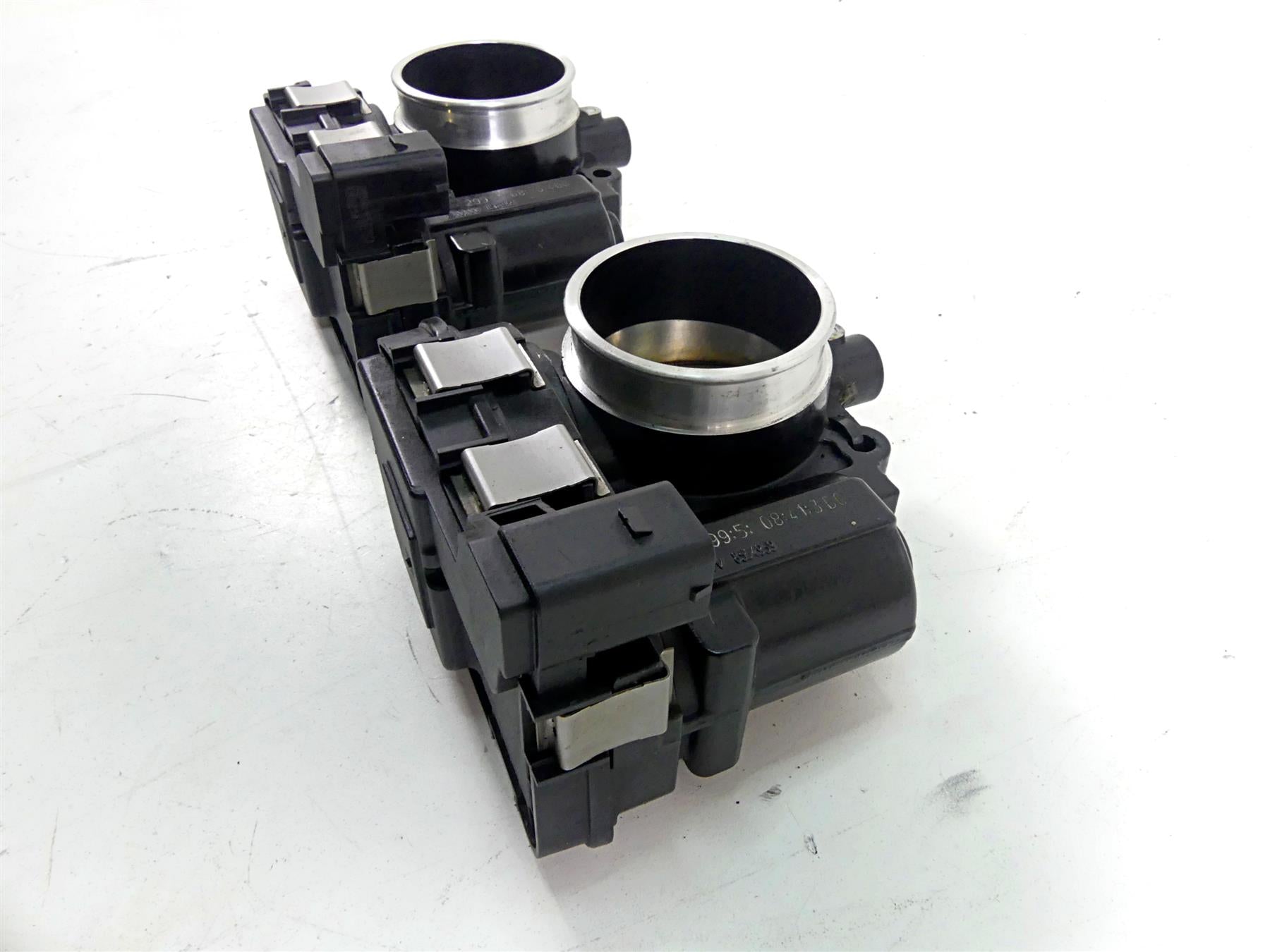 2016 BMW R1200GS Adv K51 Throttle Body Bodies Fuel Injection Set 13548564959 {{ shop.shopifyCountryName }} - Mototech271