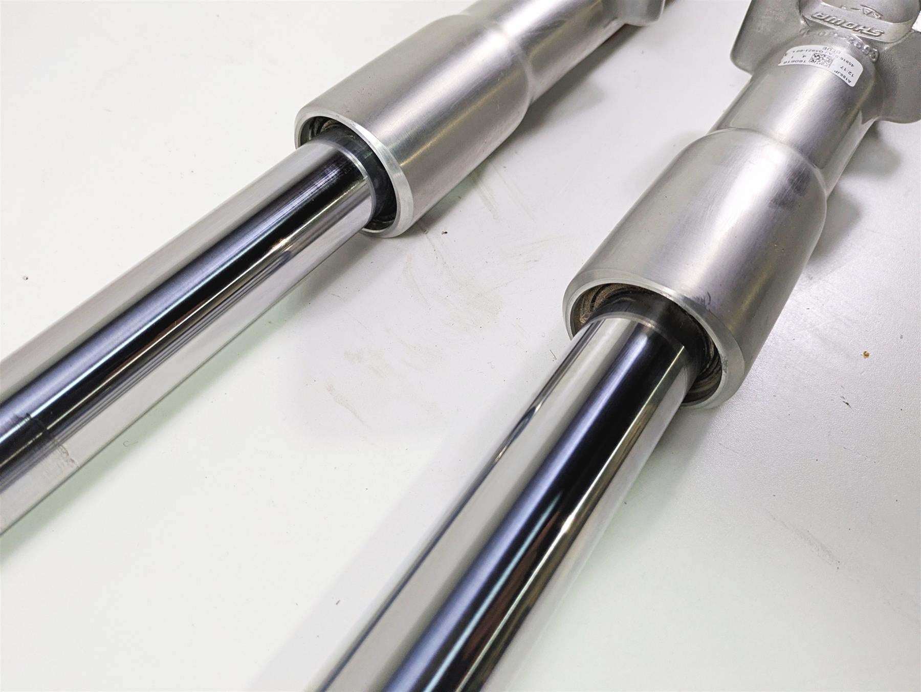 2017 Harley Softail Heritage Classic FLSTC Front Fork Leg Set 45915-08A 45916-07 {{ shop.shopifyCountryName }} - Mototech271