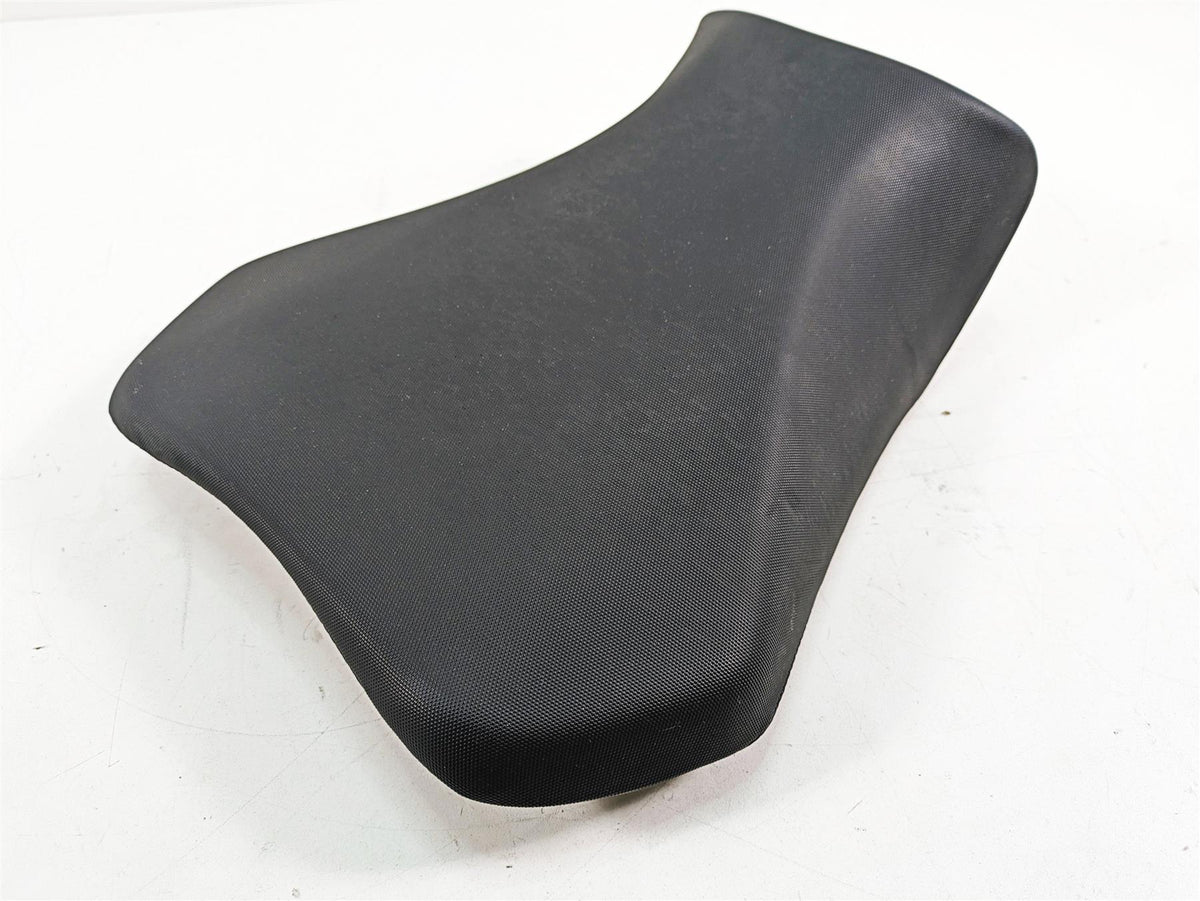 2022 Suzuki GSXR 750 Front Rider Seat 45100-14J11-DW2 {{ shop.shopifyCountryName }} - Mototech271