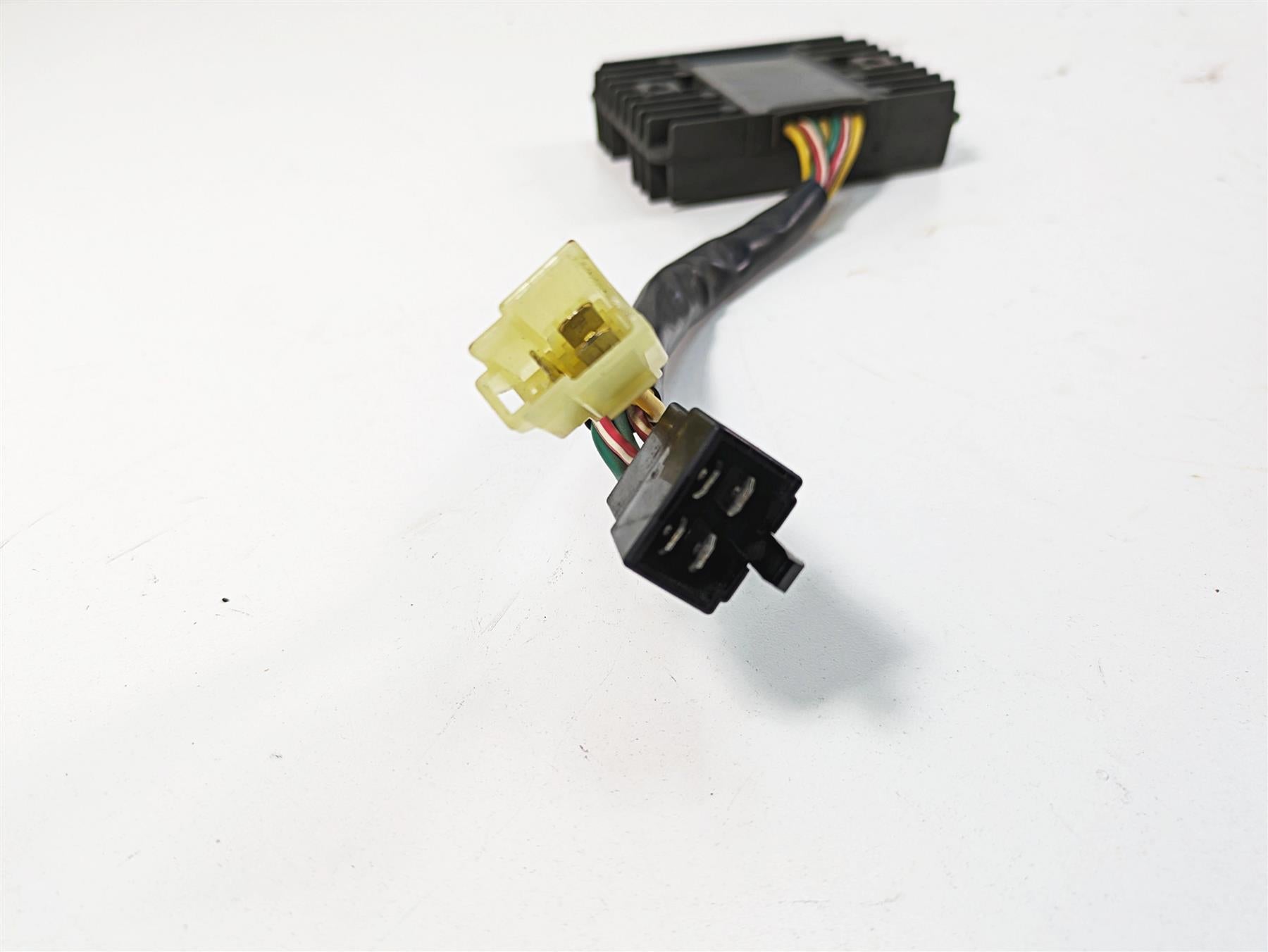 2011 Ducati Hypermotard 1100 Evo SP Rectifier Voltage Regulator 54040111C {{ shop.shopifyCountryName }} - Mototech271