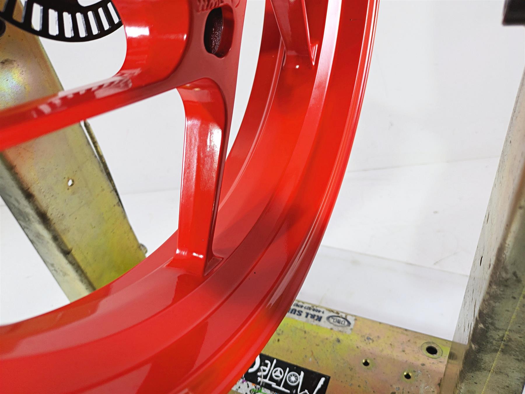 2021 Aprilia RS660 Front Wheel Rim 17x3.5 - Dent 2B005585 {{ shop.shopifyCountryName }} - Mototech271