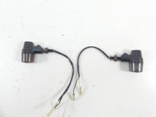 Load image into Gallery viewer, 2017 Triumph Thruxton 1200 R British Customs Front Turn Signal Set EL01-097B
