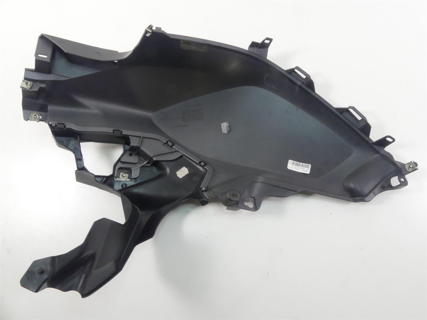 2019 BMW R1250GS K50 Right Main Tank Fairing Cover 46638563502 46638563504 {{ shop.shopifyCountryName }} - Mototech271
