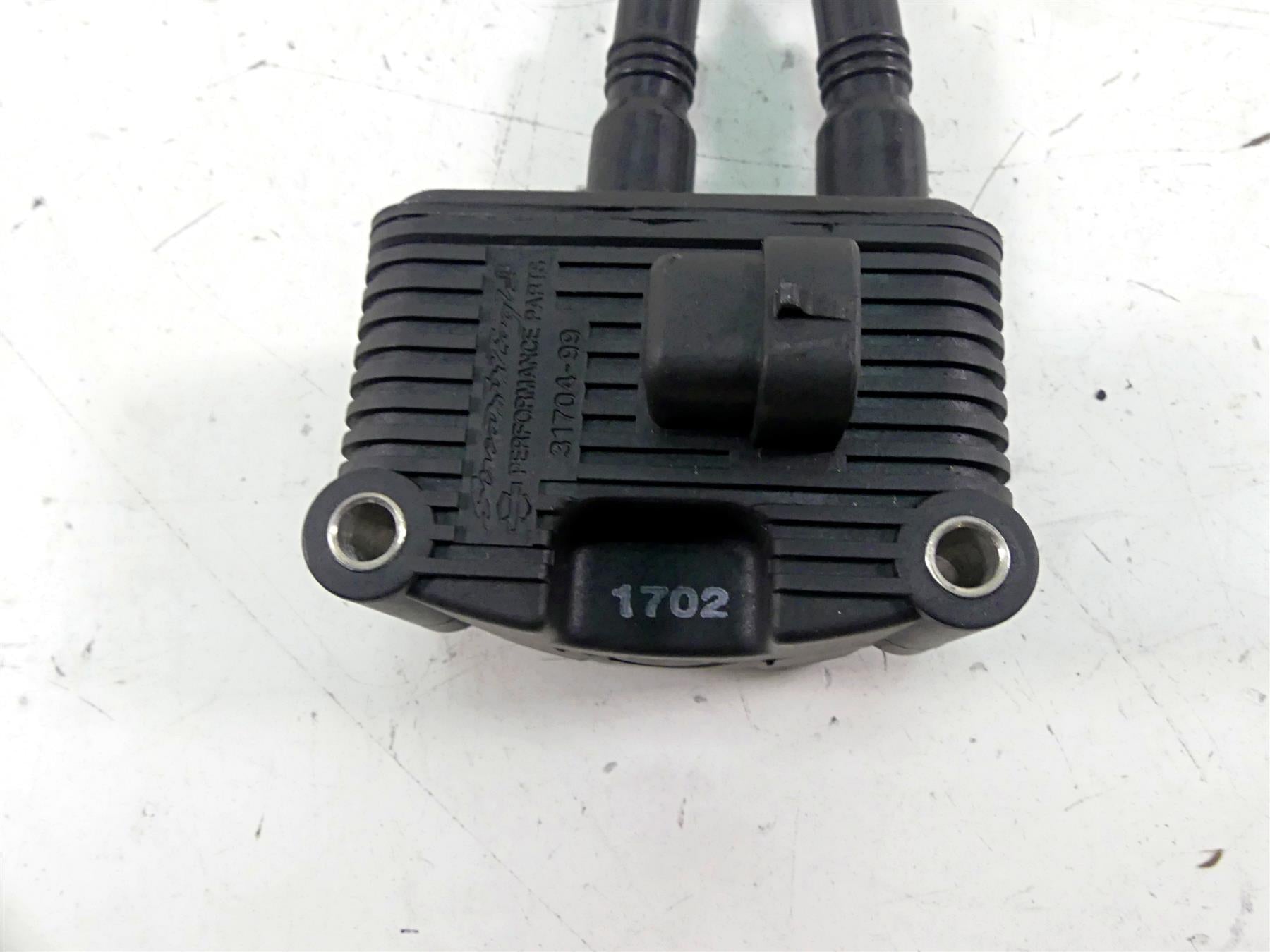 thumbnail image 2 of 1992 92 88-98 Harley Davidson Touring Electra Glide FLHT Ignition Coil Pack 2 of 9