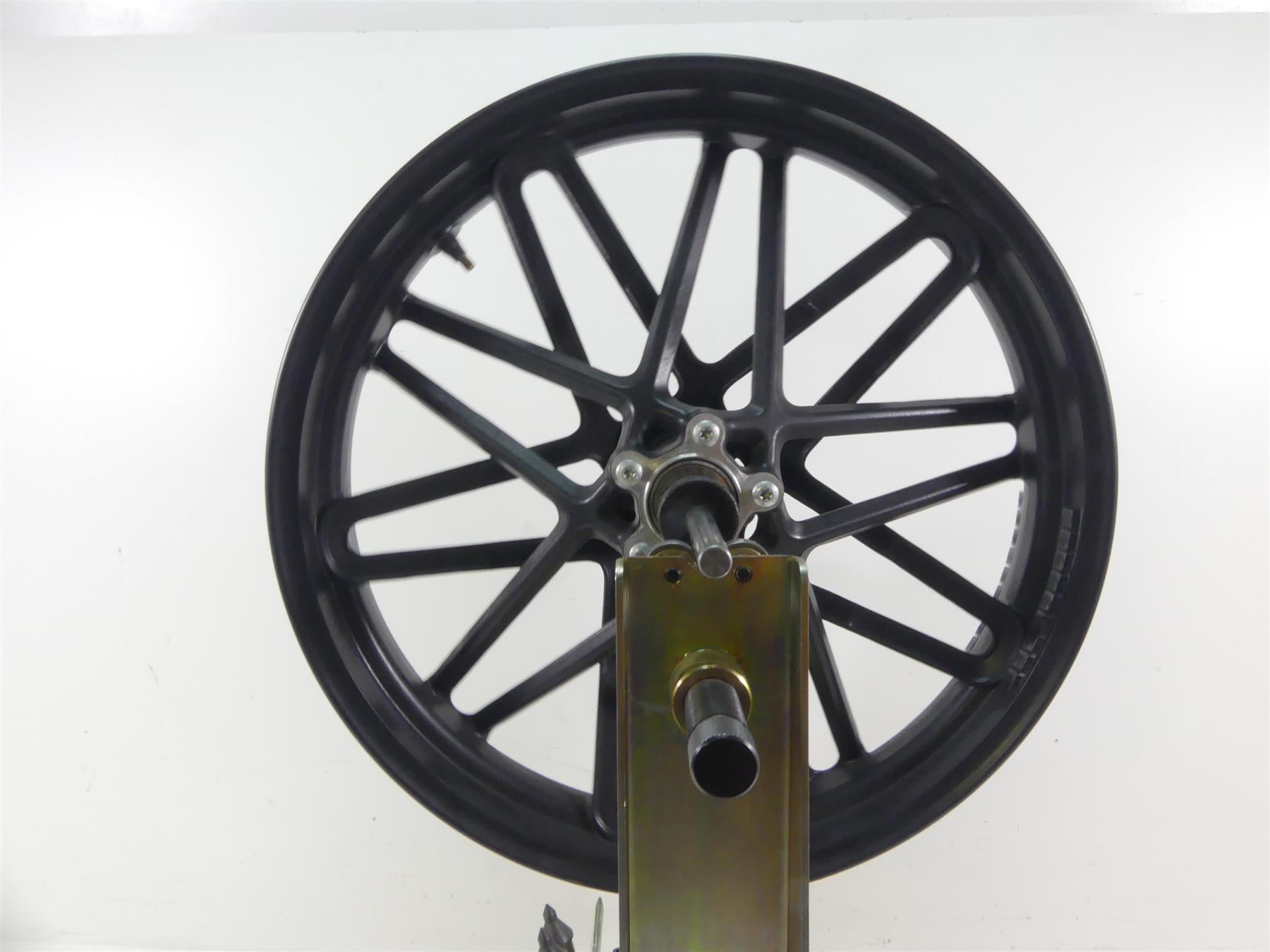 2020 Harley XL1200 CX Sportster Roadster Straight Front 19x3 Wheel Rim 43300416