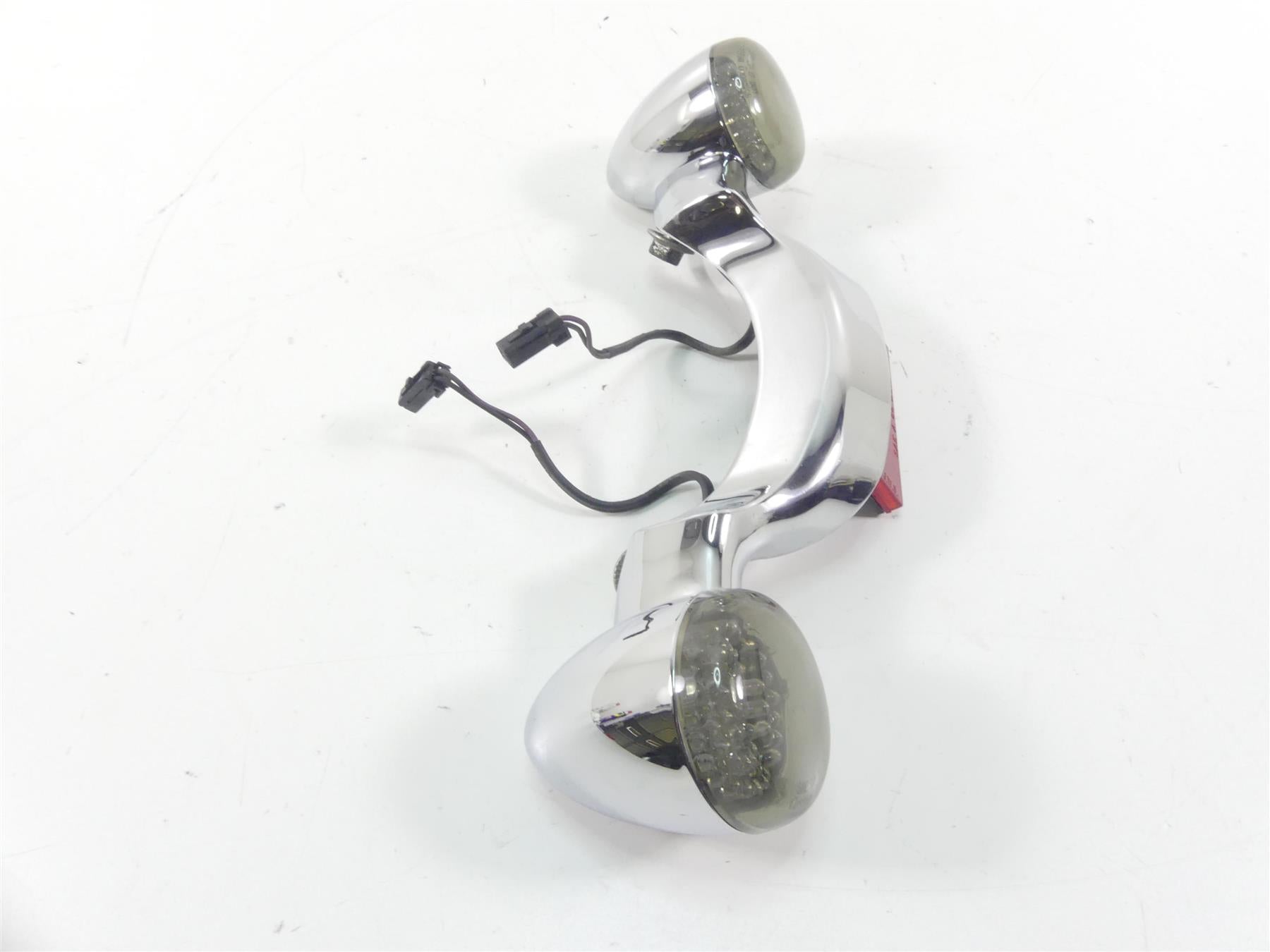 2009 Harley FLHTCU SE4 CVO E-Glide Rear Led Turn Signal Blinker Bar 69824-09 {{ shop.shopifyCountryName }} - Mototech271
